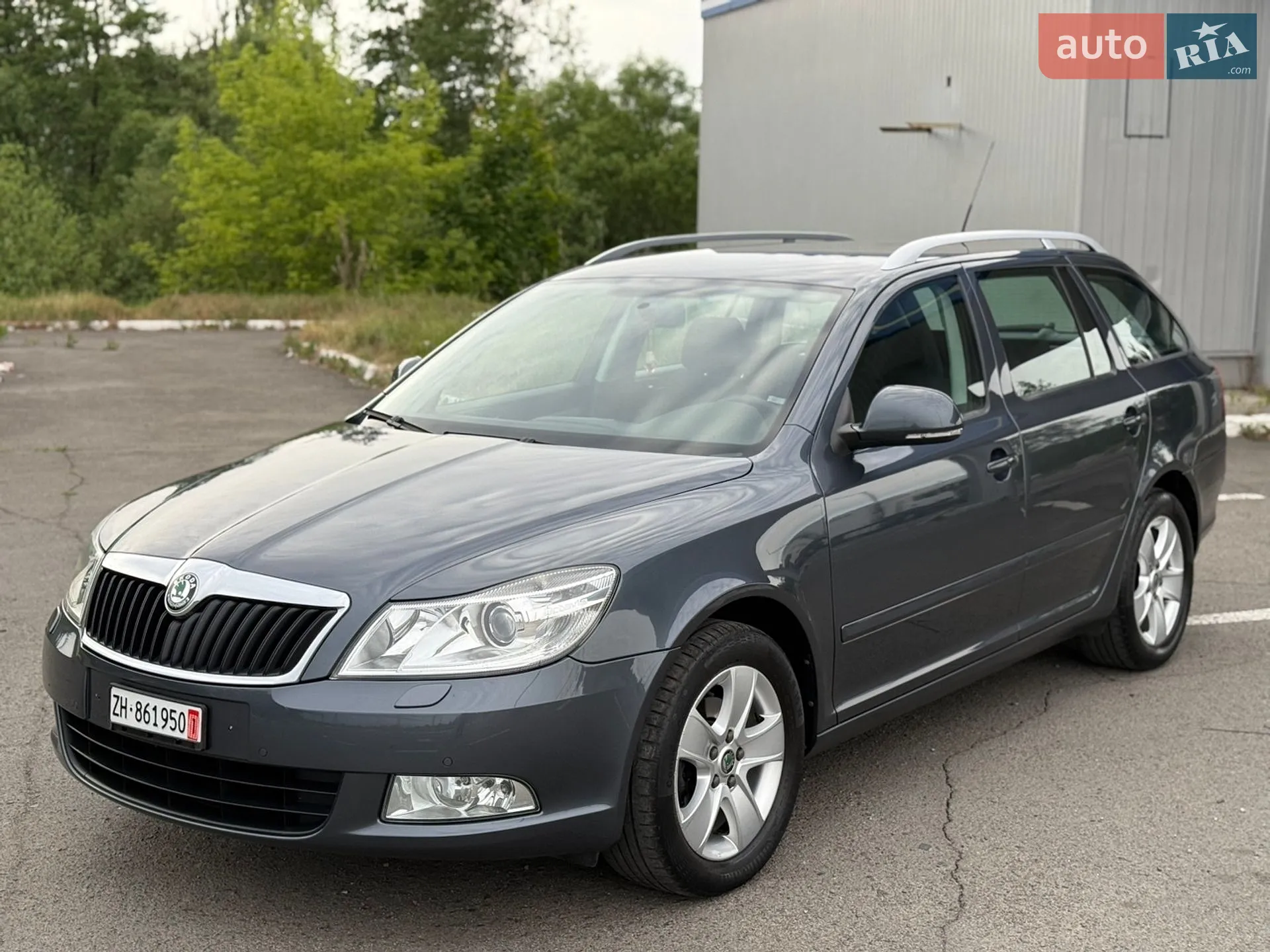2010 Skoda Octavia - мініатюра 9