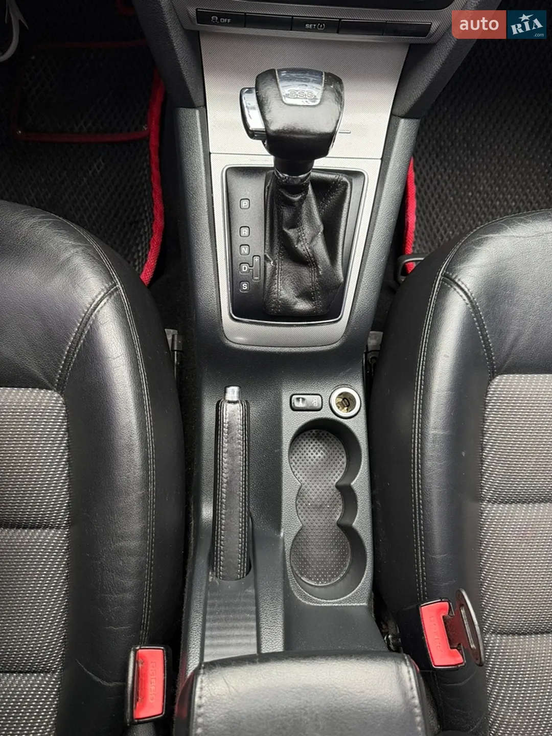 2012 Skoda Octavia - мініатюра 21