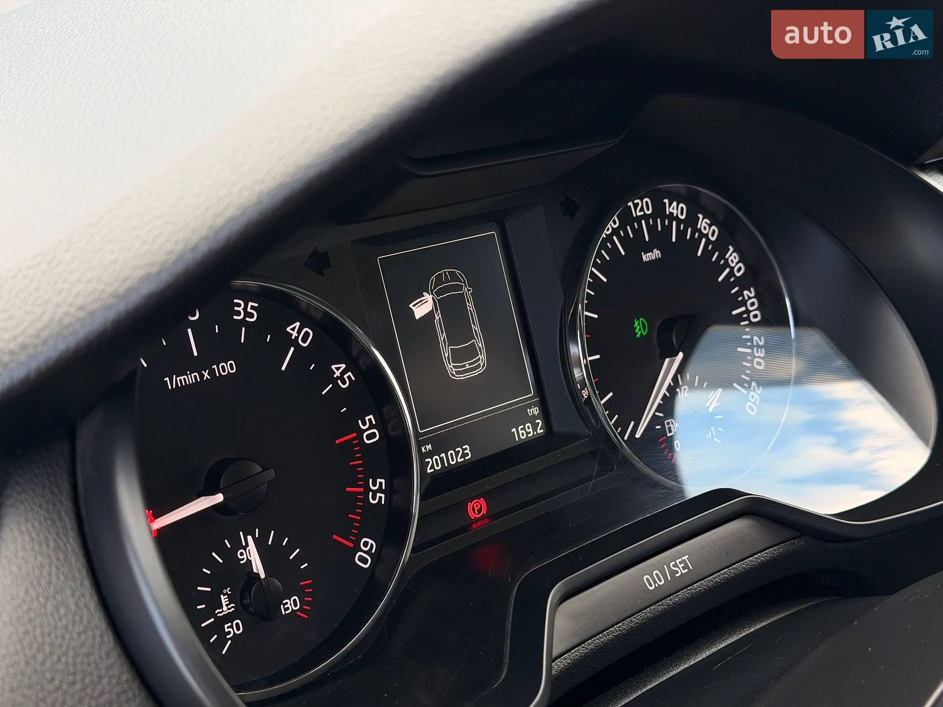 2015 Skoda Octavia - мініатюра 47