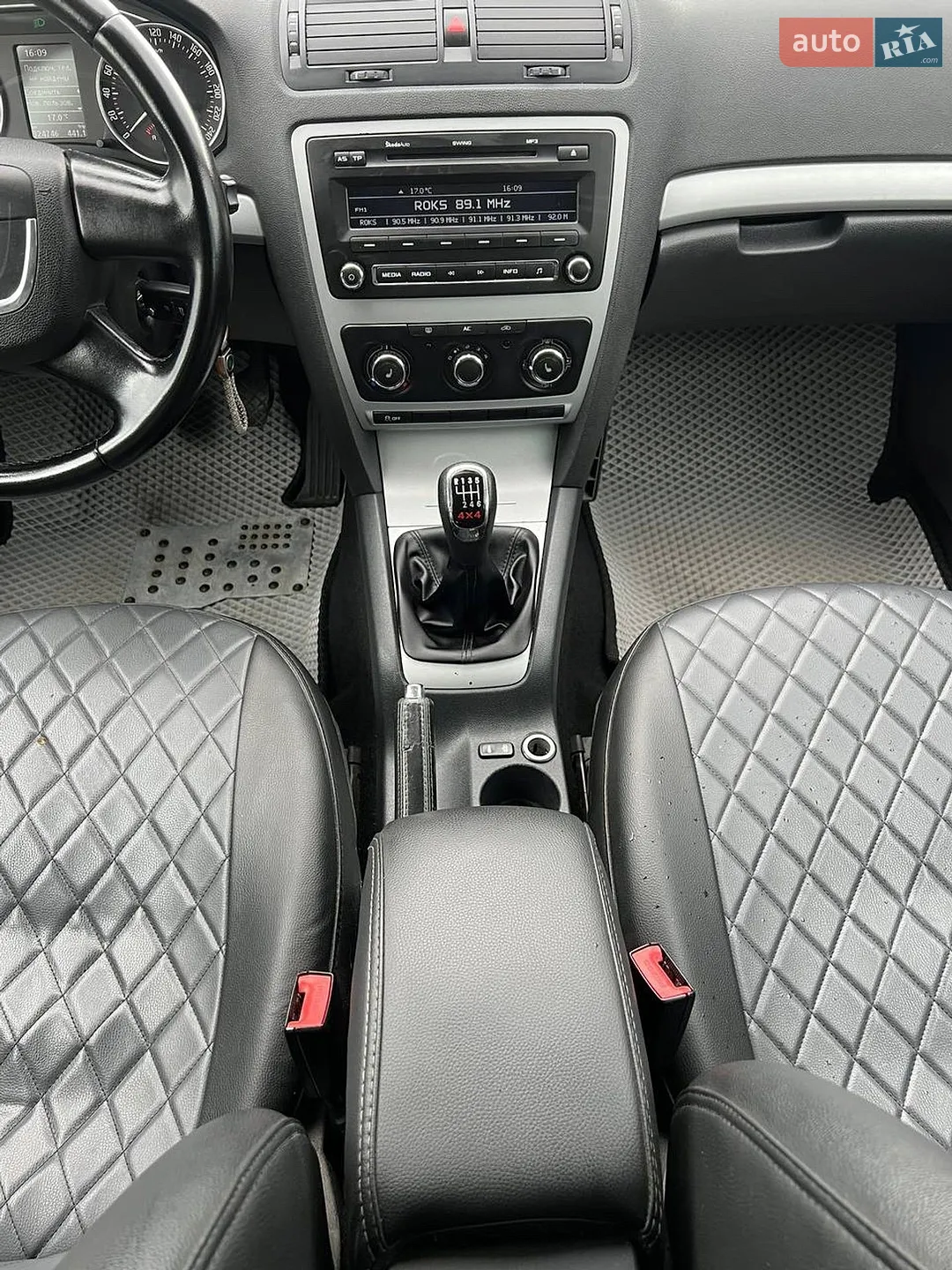 2012 Skoda Octavia - мініатюра 27