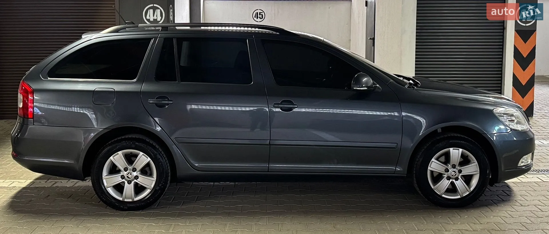 2011 Skoda Octavia - мініатюра 12
