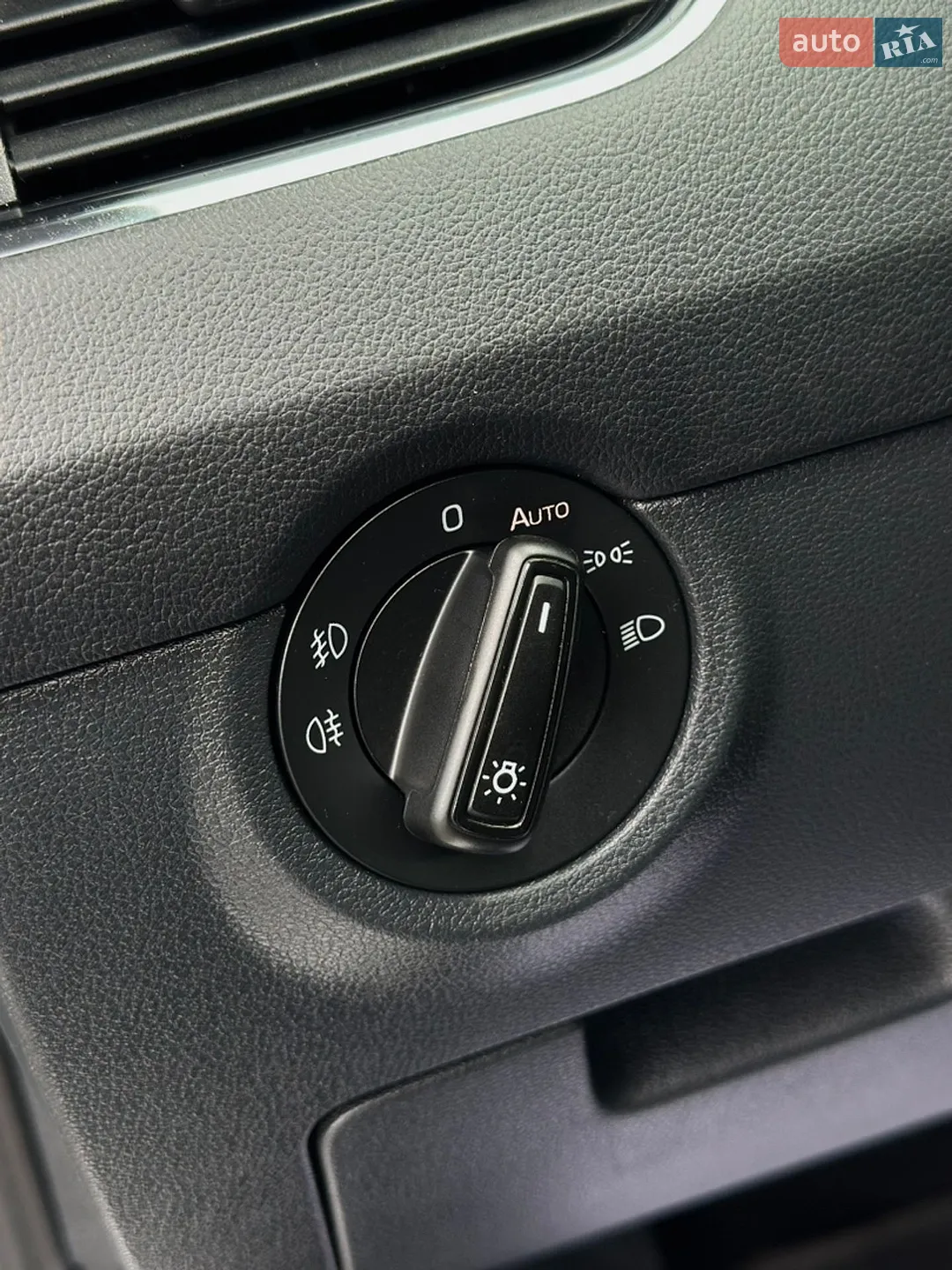 2017 Skoda Octavia - мініатюра 41