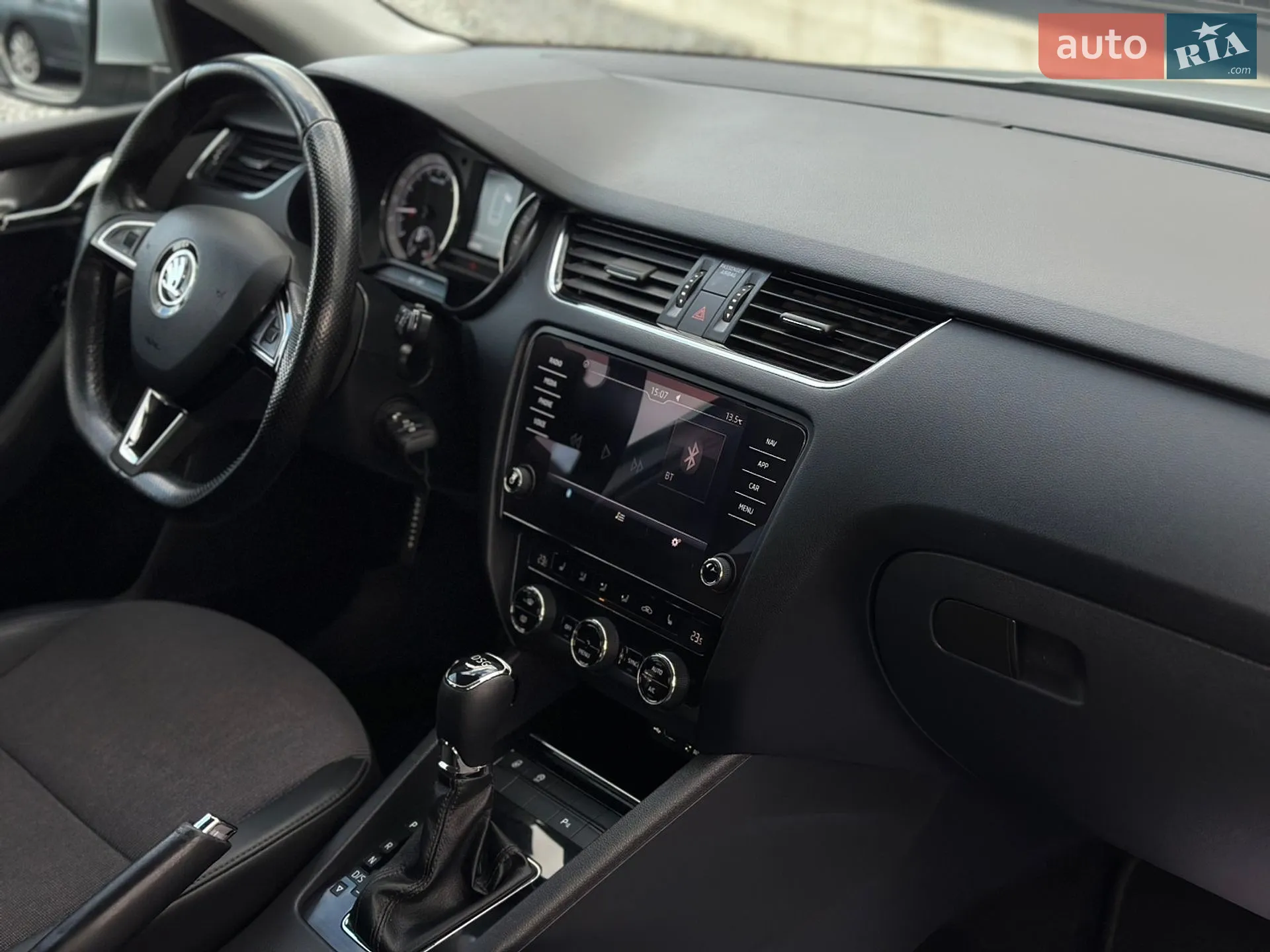 2017 Skoda Octavia - мініатюра 61