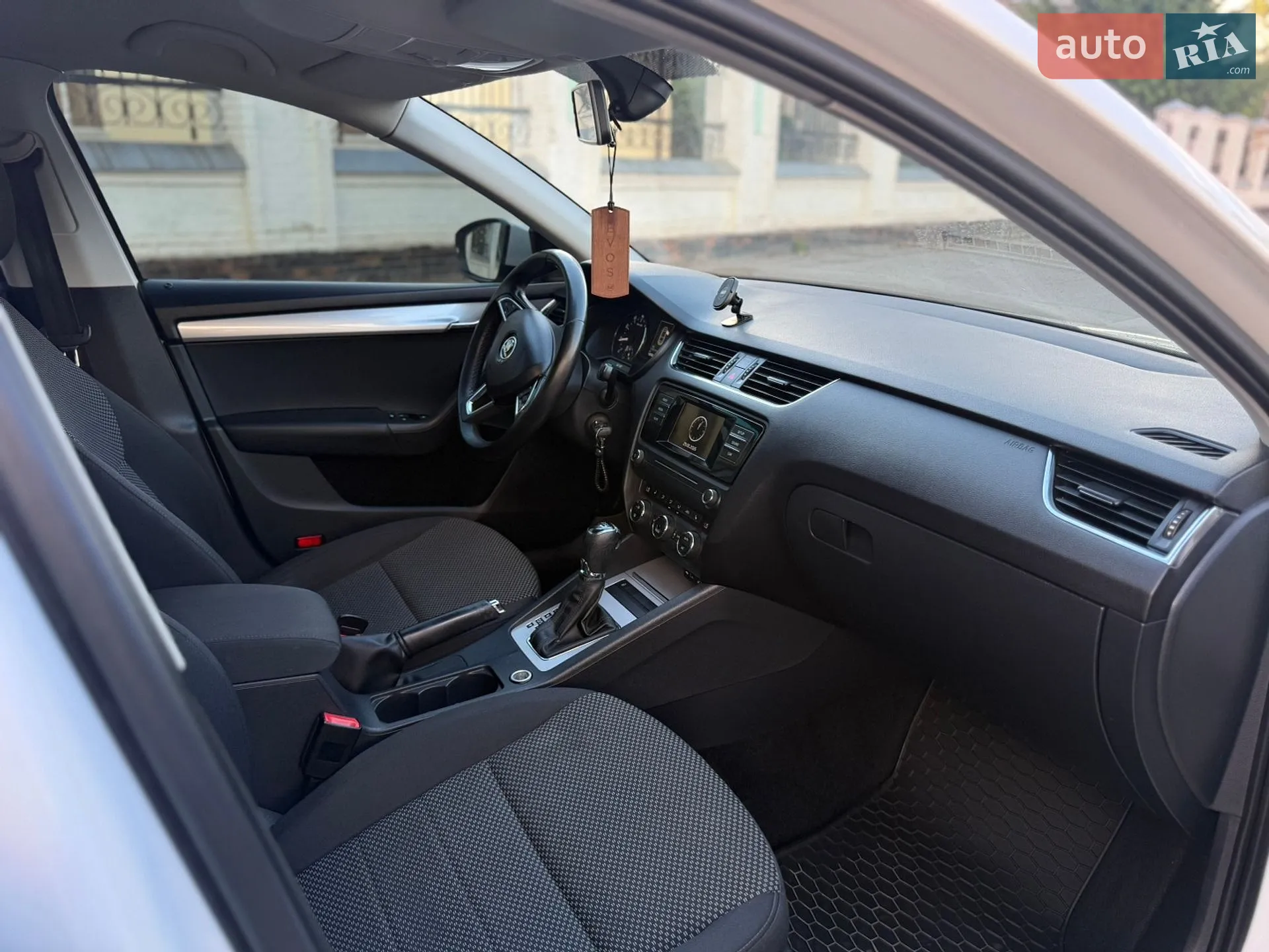 2016 Skoda Octavia - мініатюра 28