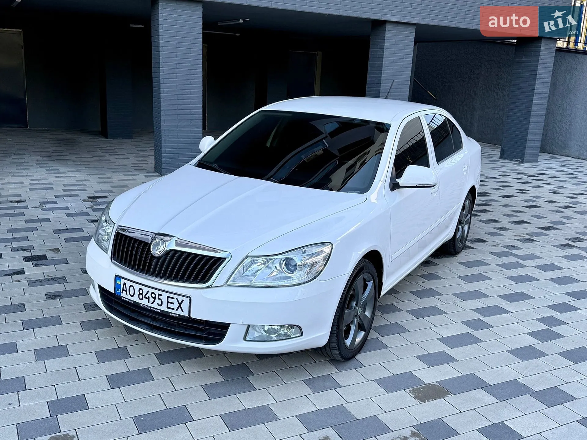 2011 Skoda Octavia - мініатюра 3