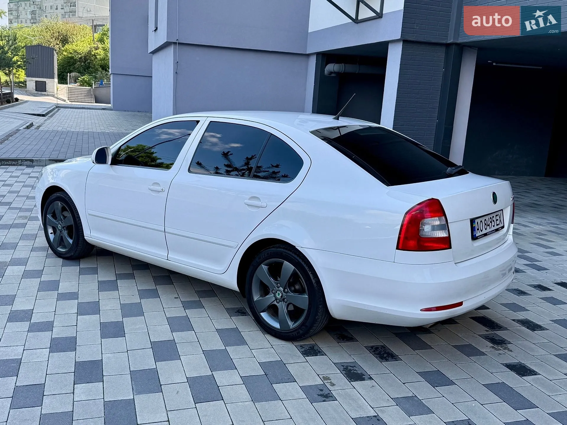 2011 Skoda Octavia - мініатюра 9
