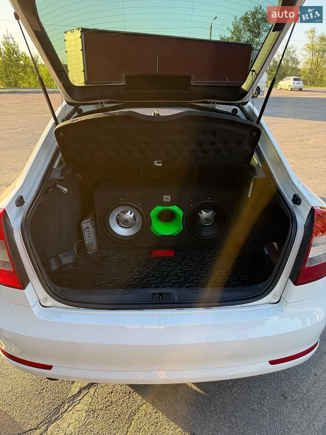 2011 Skoda Octavia - мініатюра 21