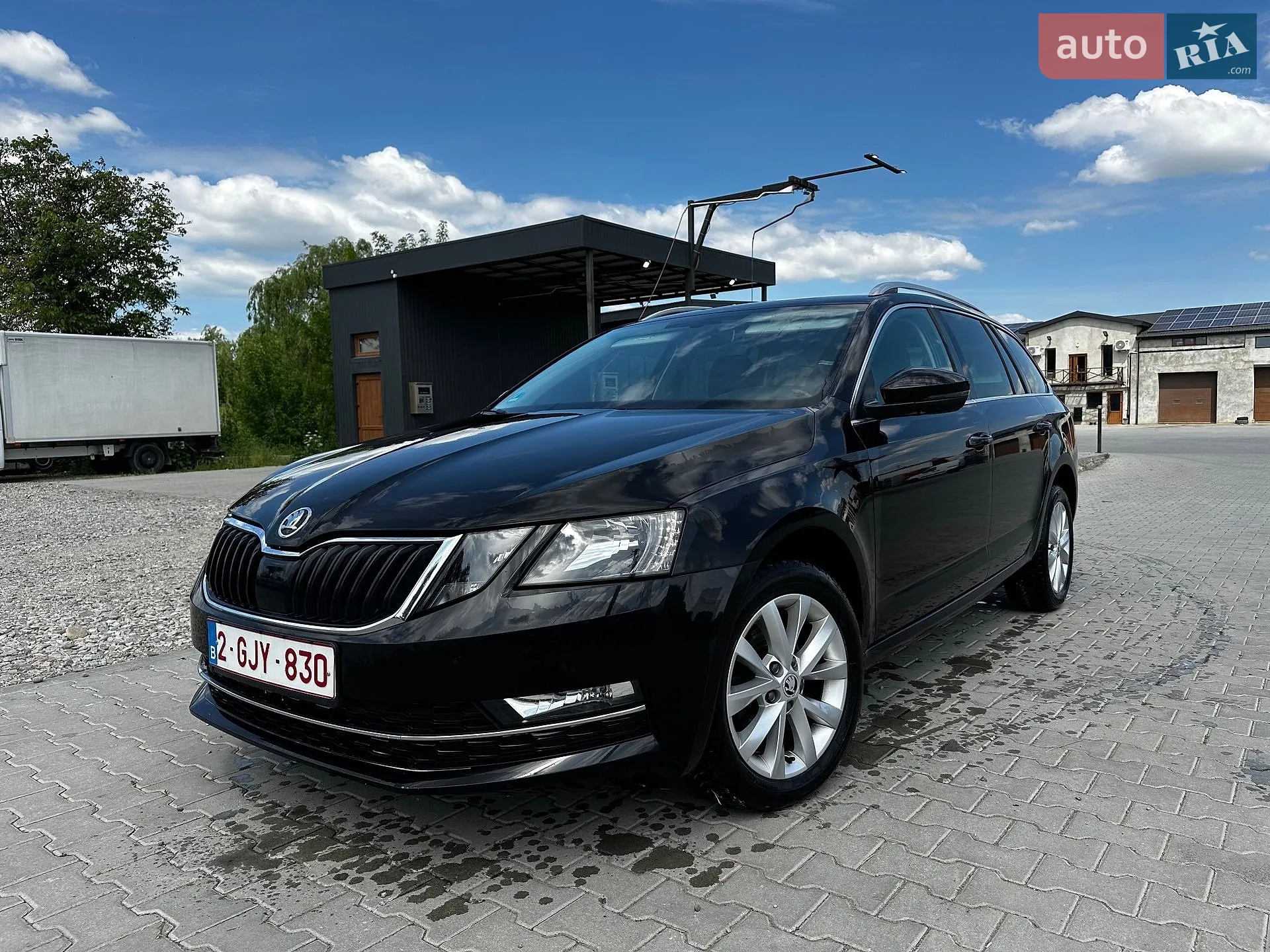 2017 Skoda Octavia - фото 1