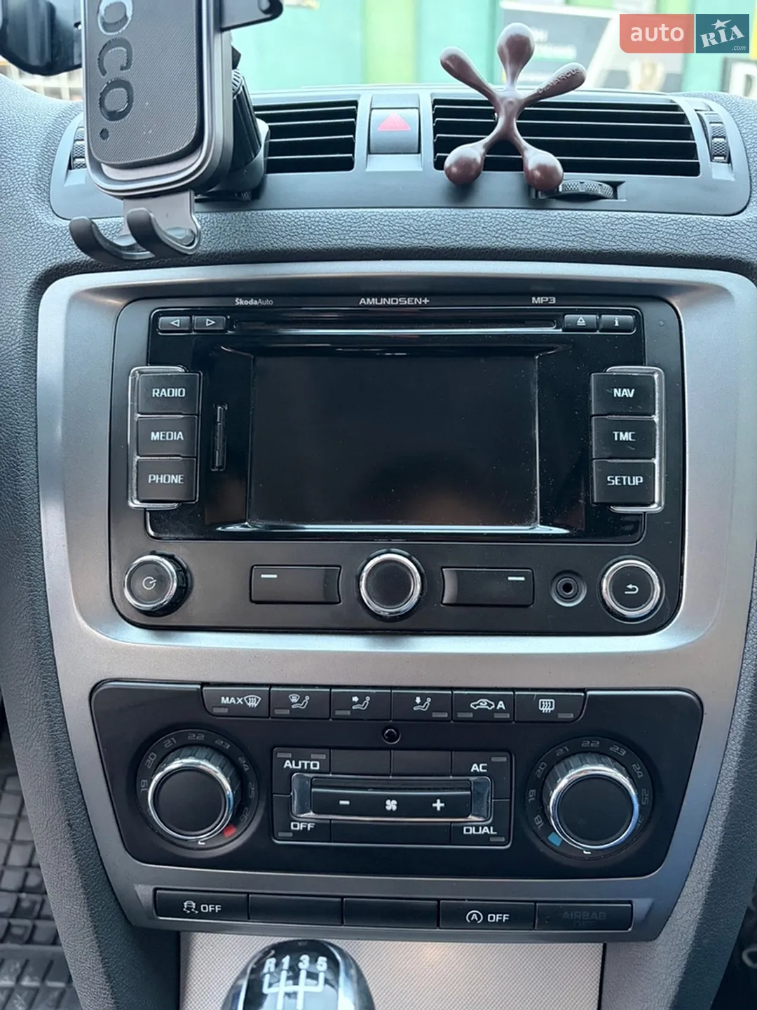 2011 Skoda Octavia - мініатюра 43