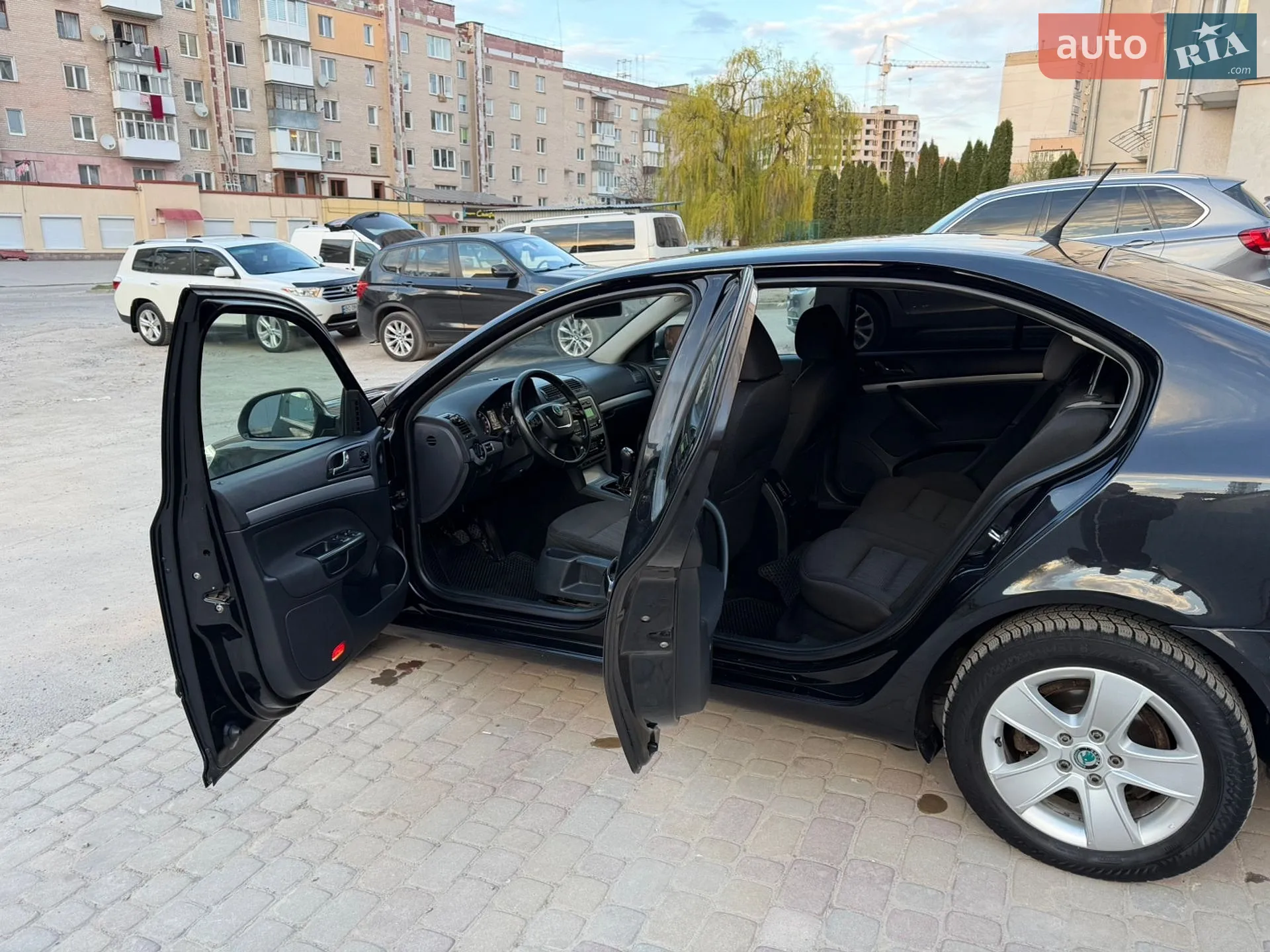 2011 Skoda Octavia - мініатюра 13