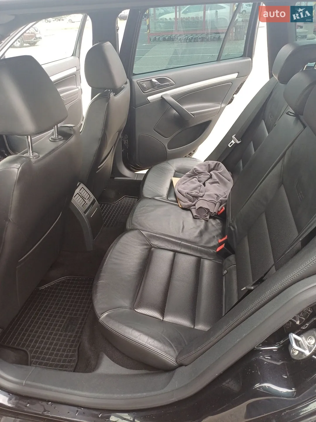 2011 Skoda Octavia - мініатюра 16