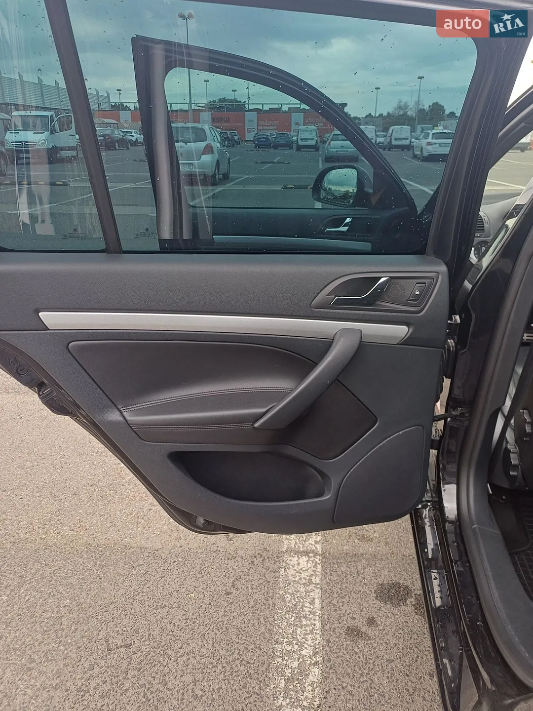 2011 Skoda Octavia - мініатюра 7