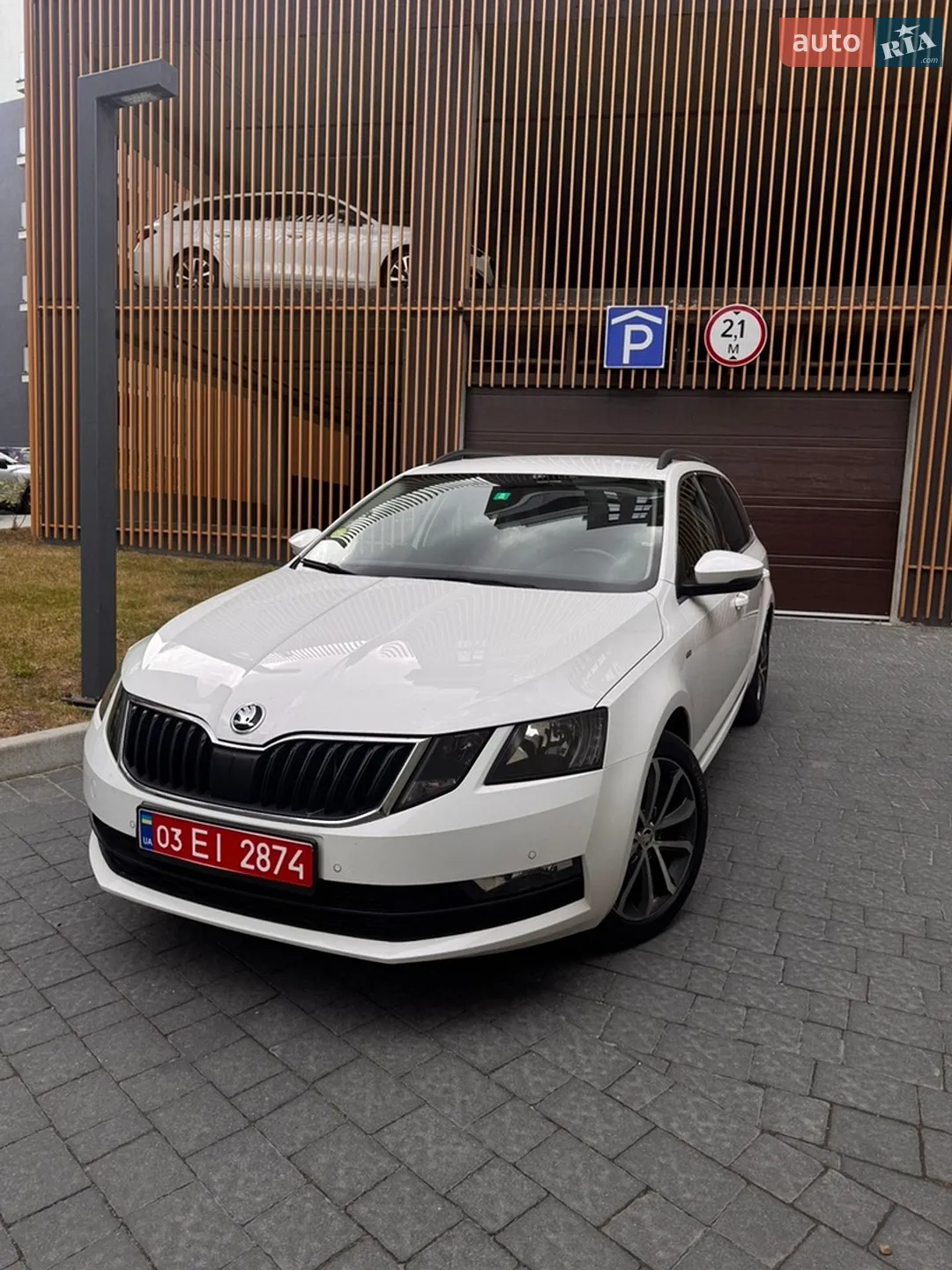 2020 Skoda Octavia - мініатюра 2