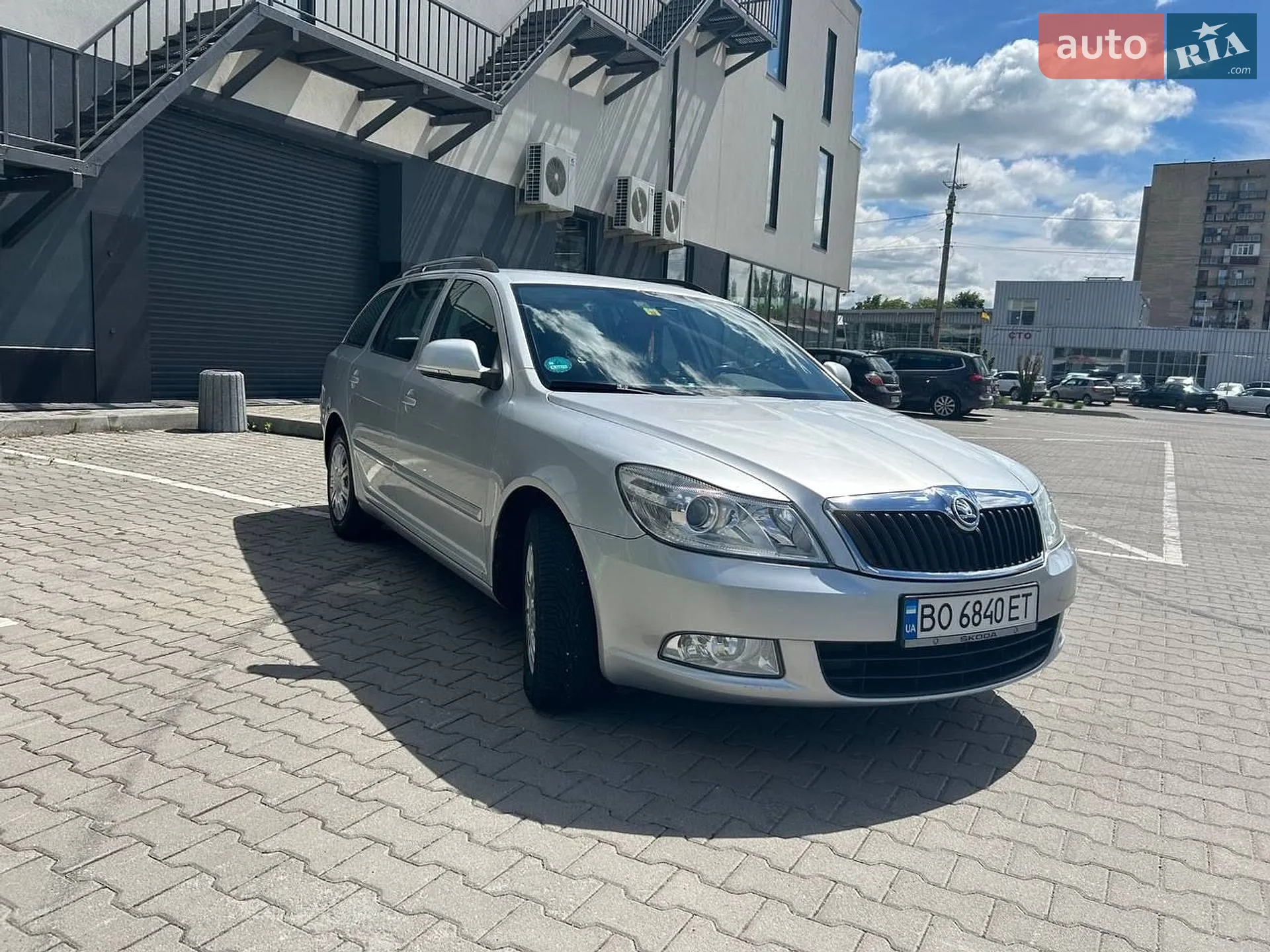 2010 Skoda Octavia - мініатюра 41