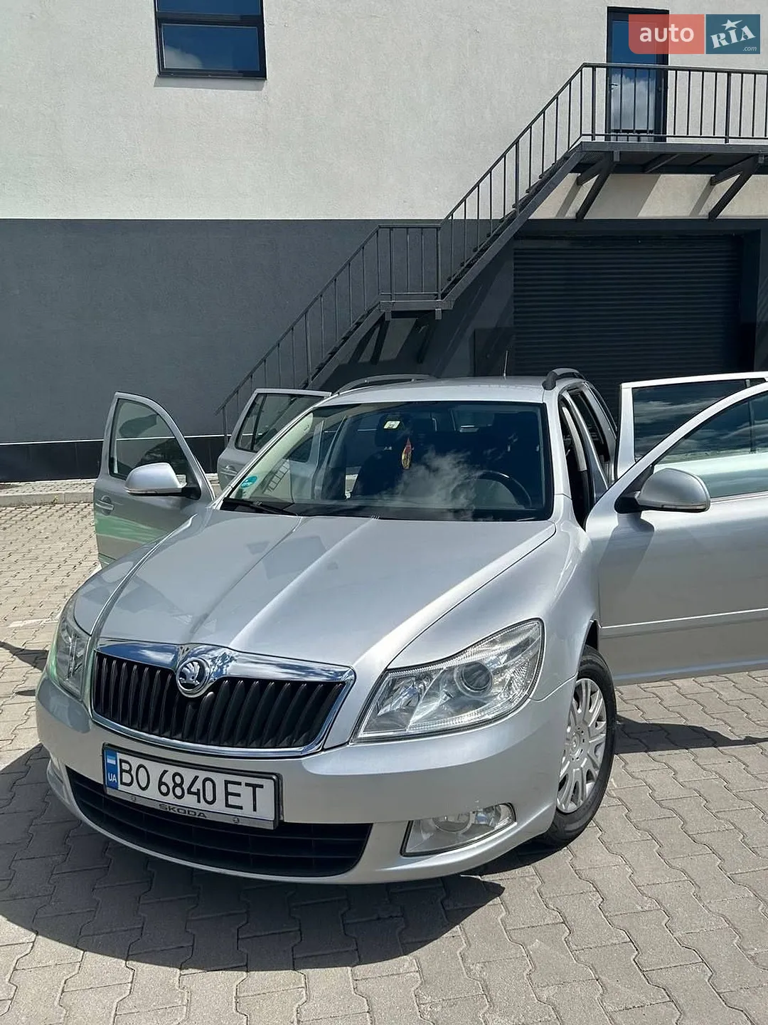 2010 Skoda Octavia - мініатюра 47