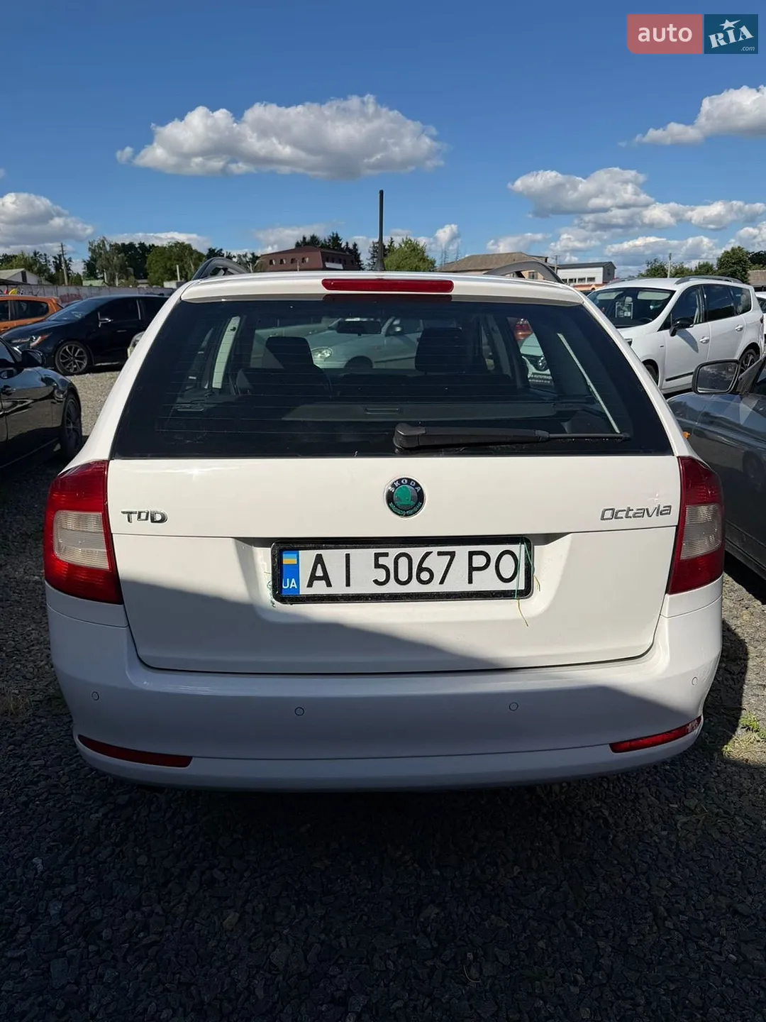 2011 Skoda Octavia - мініатюра 8