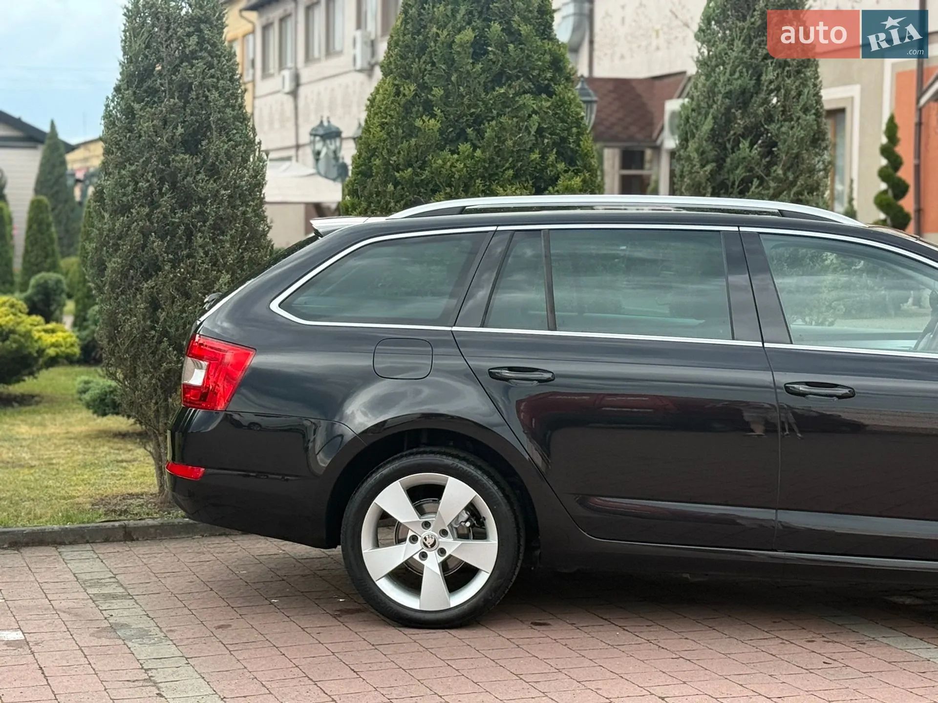 2017 Skoda Octavia - мініатюра 16
