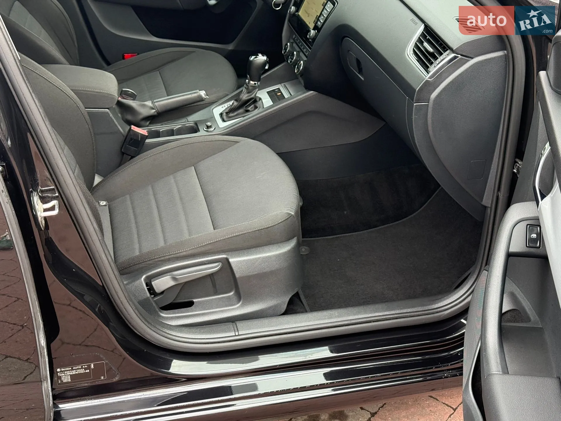 2017 Skoda Octavia - мініатюра 71