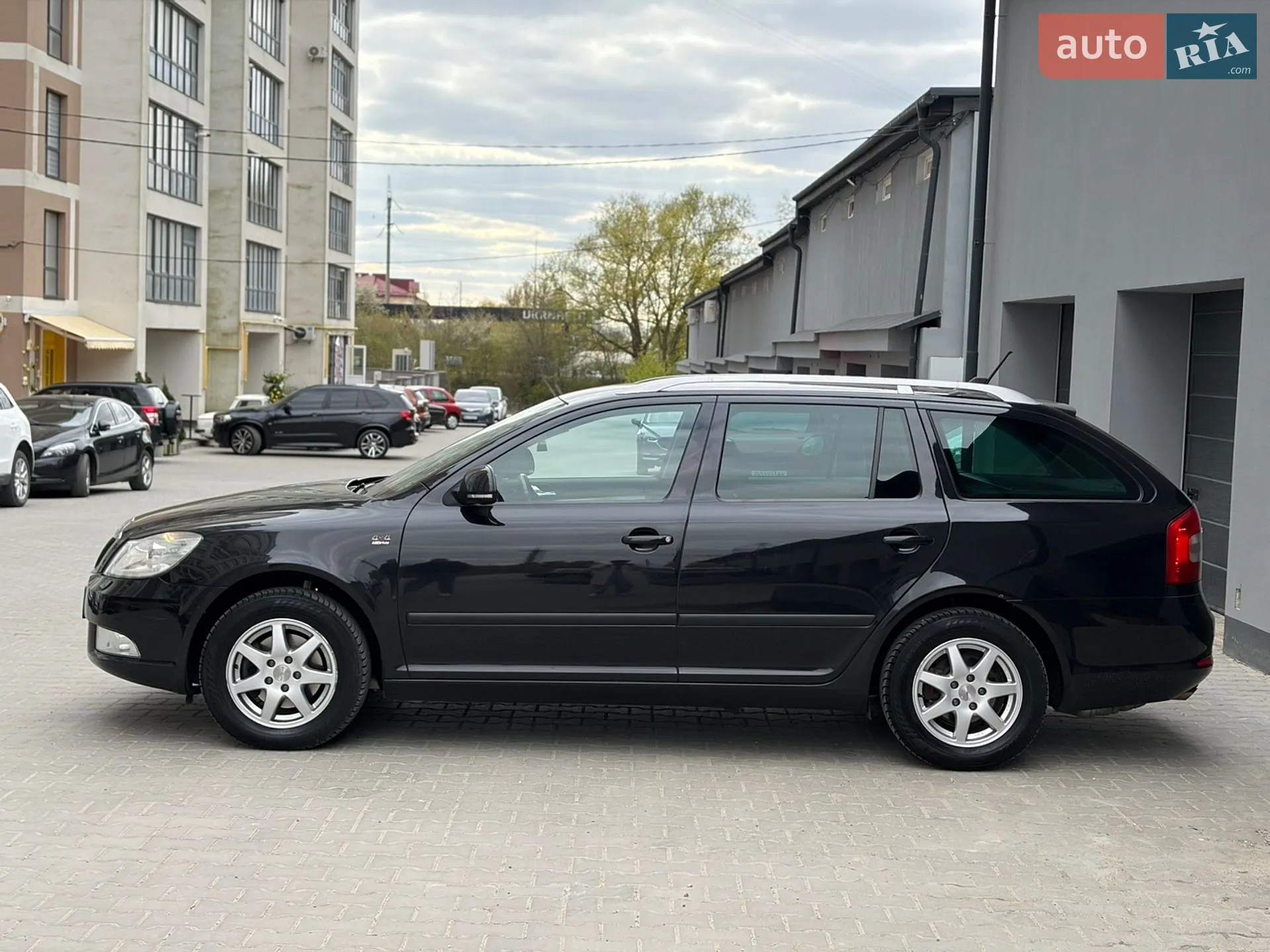 2011 Skoda Octavia - мініатюра 7