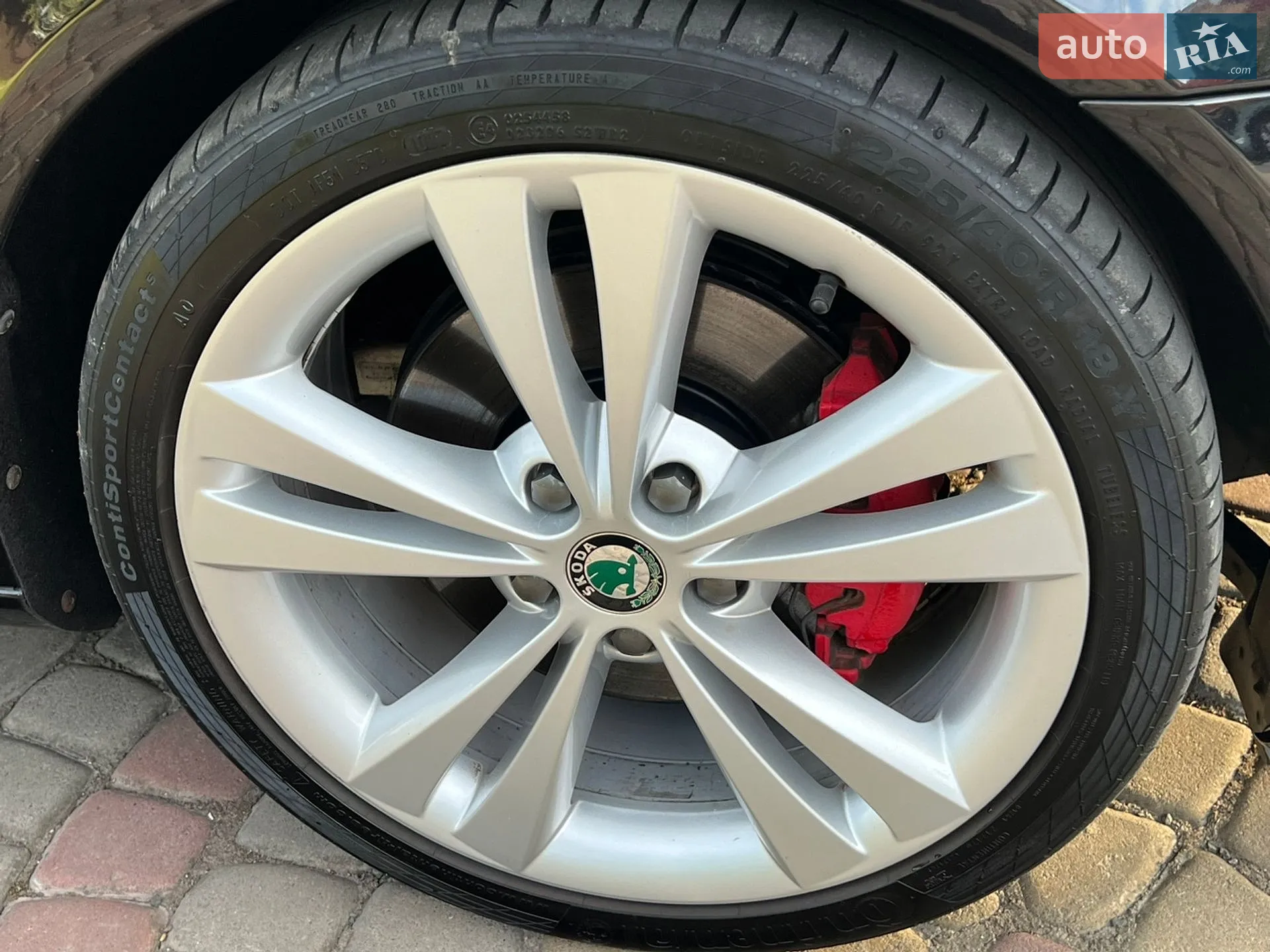 2010 Skoda Octavia - мініатюра 15