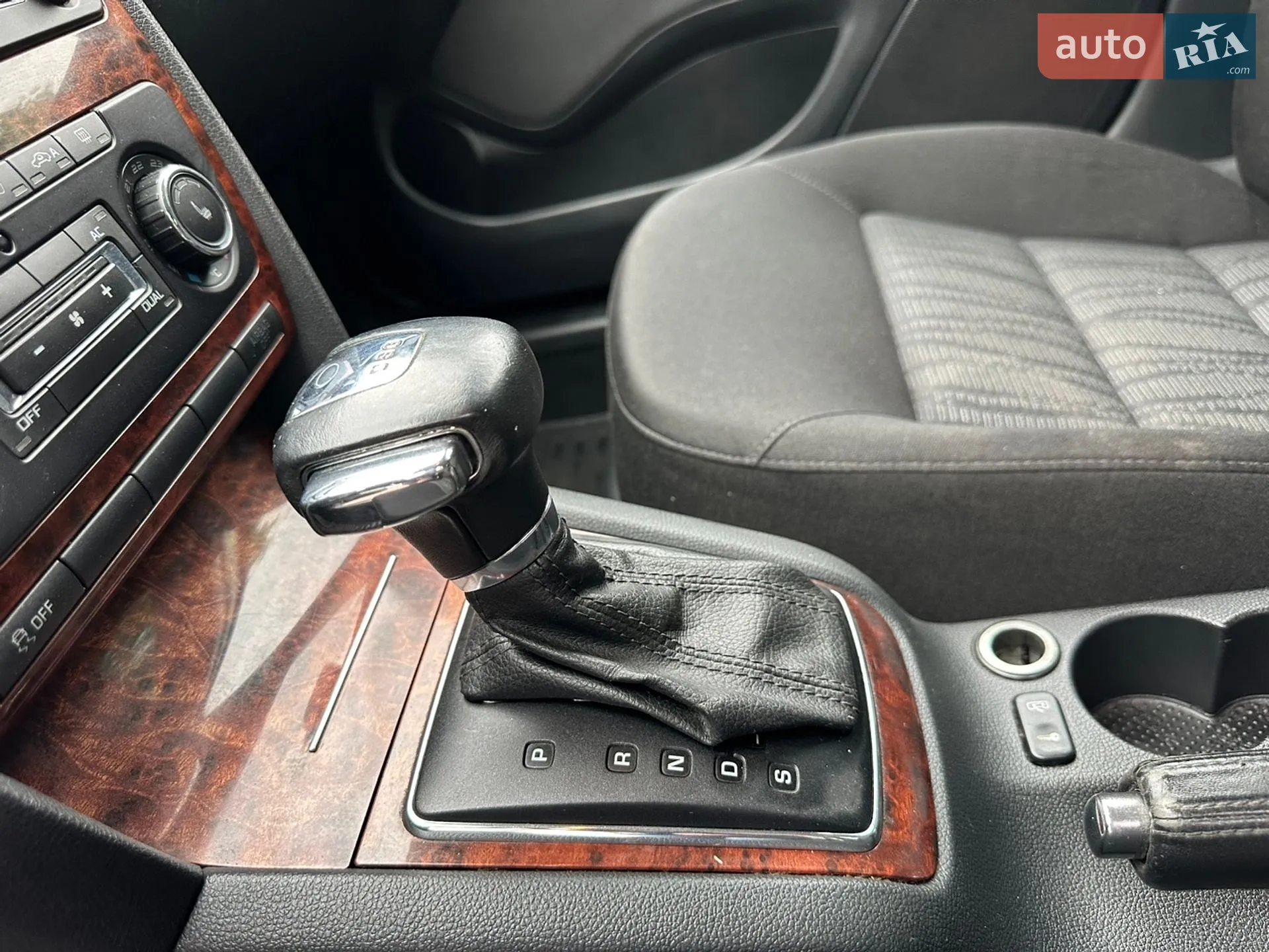 2011 Skoda Octavia - мініатюра 31