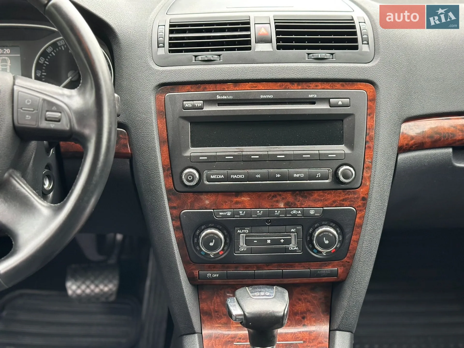 2011 Skoda Octavia - мініатюра 36