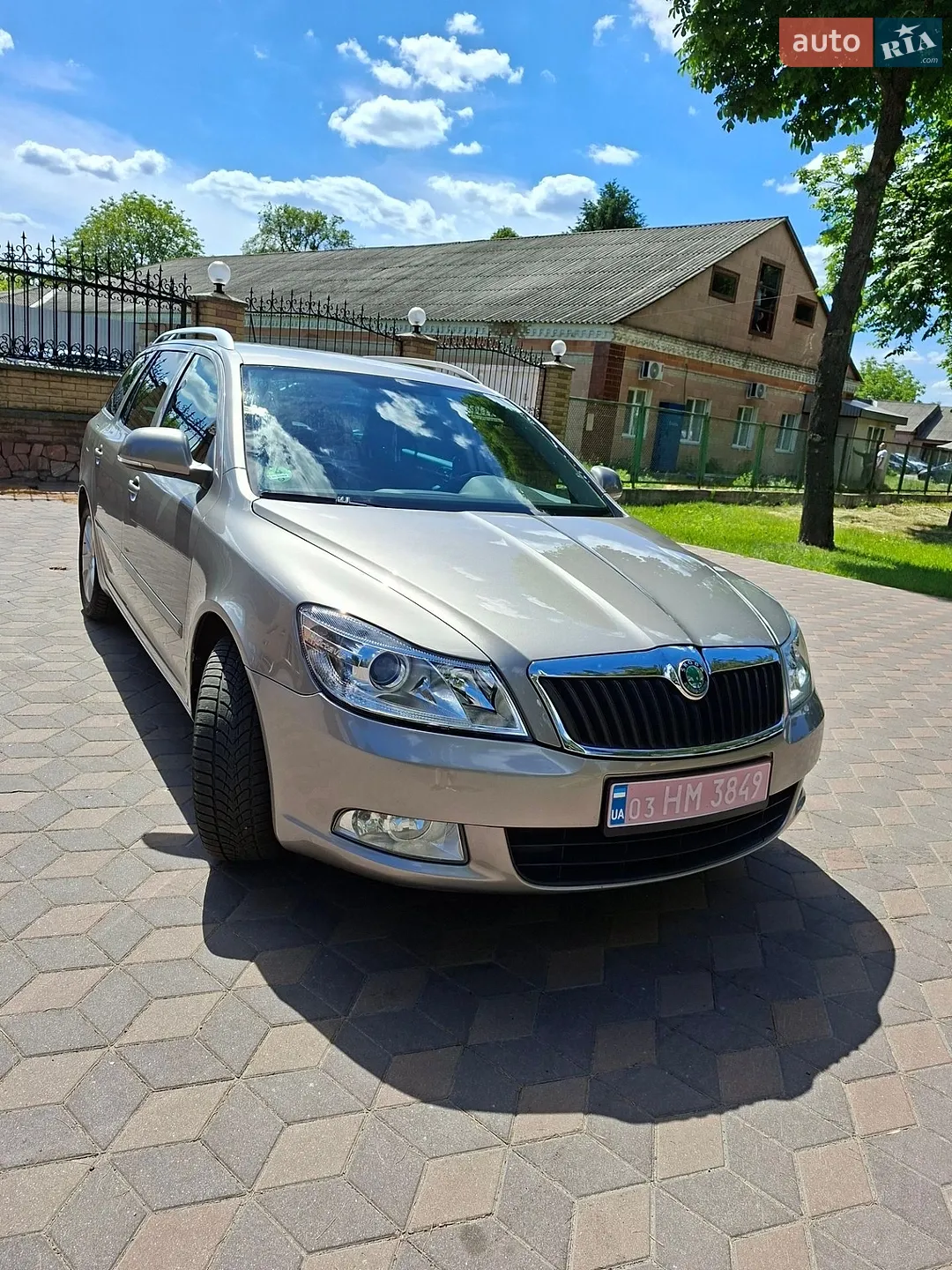 2011 Skoda Octavia - мініатюра 12
