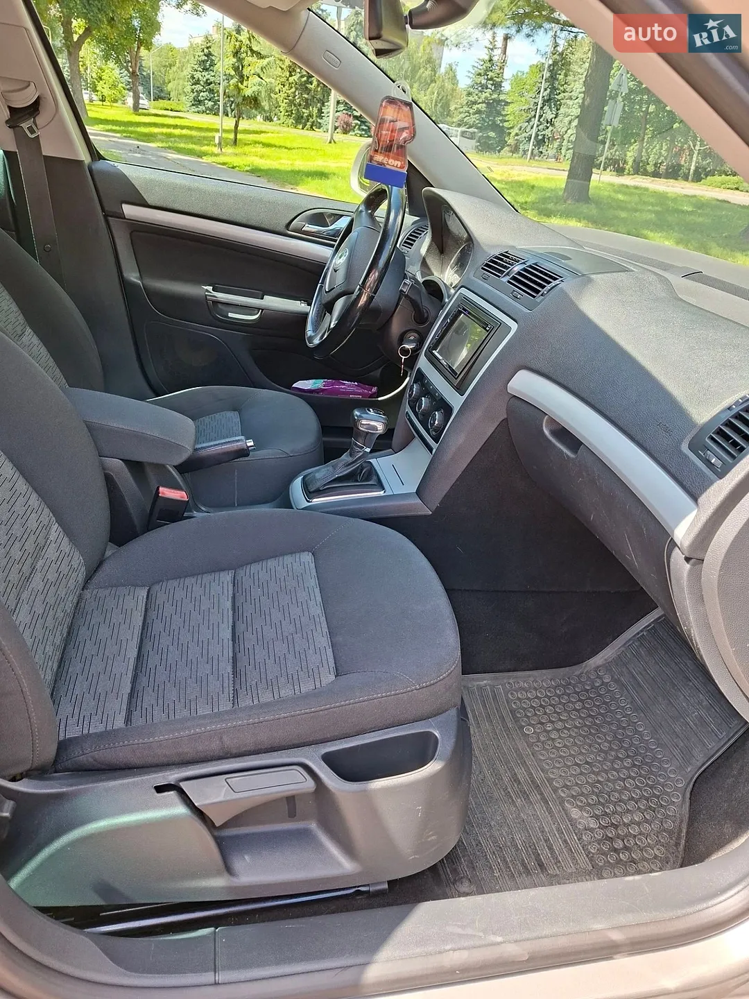 2011 Skoda Octavia - мініатюра 20