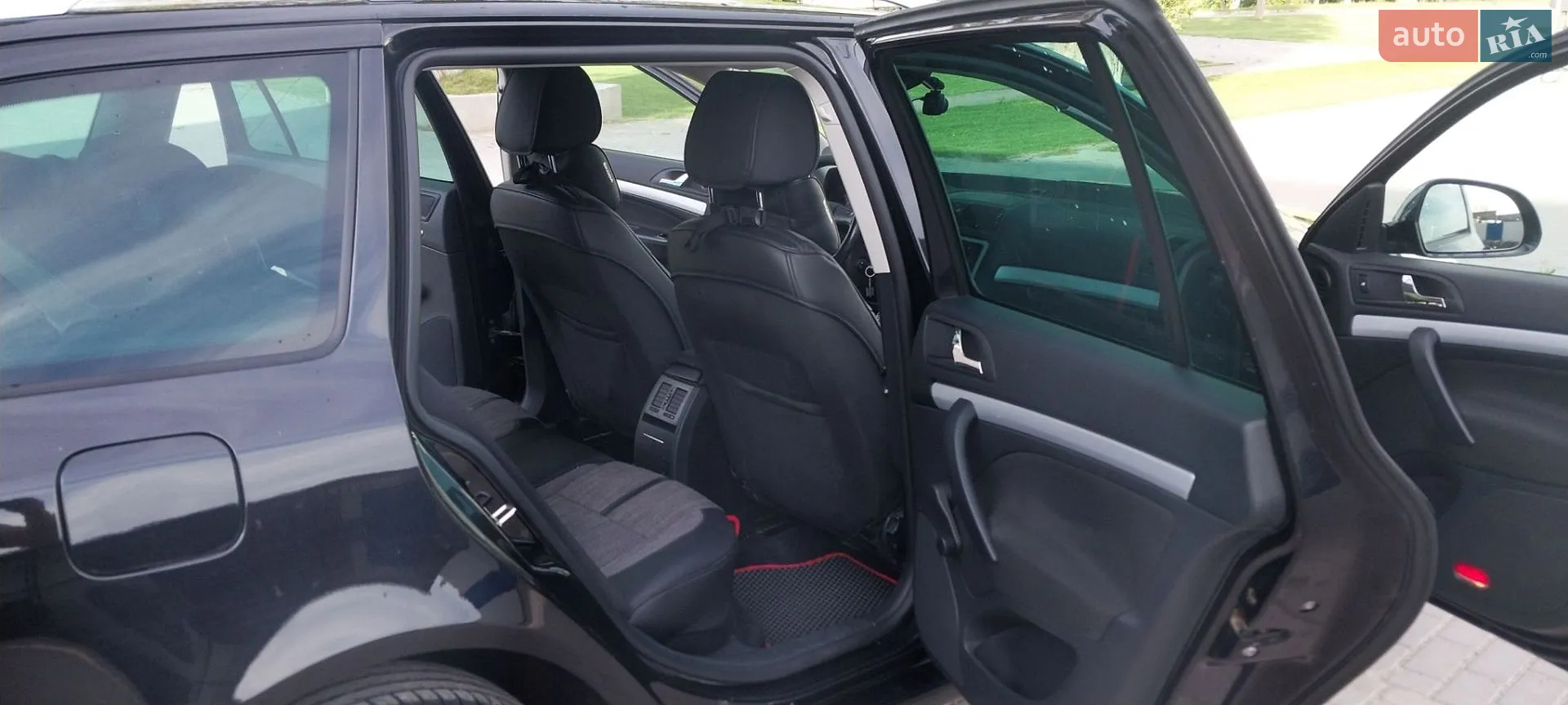 2011 Skoda Octavia - мініатюра 14