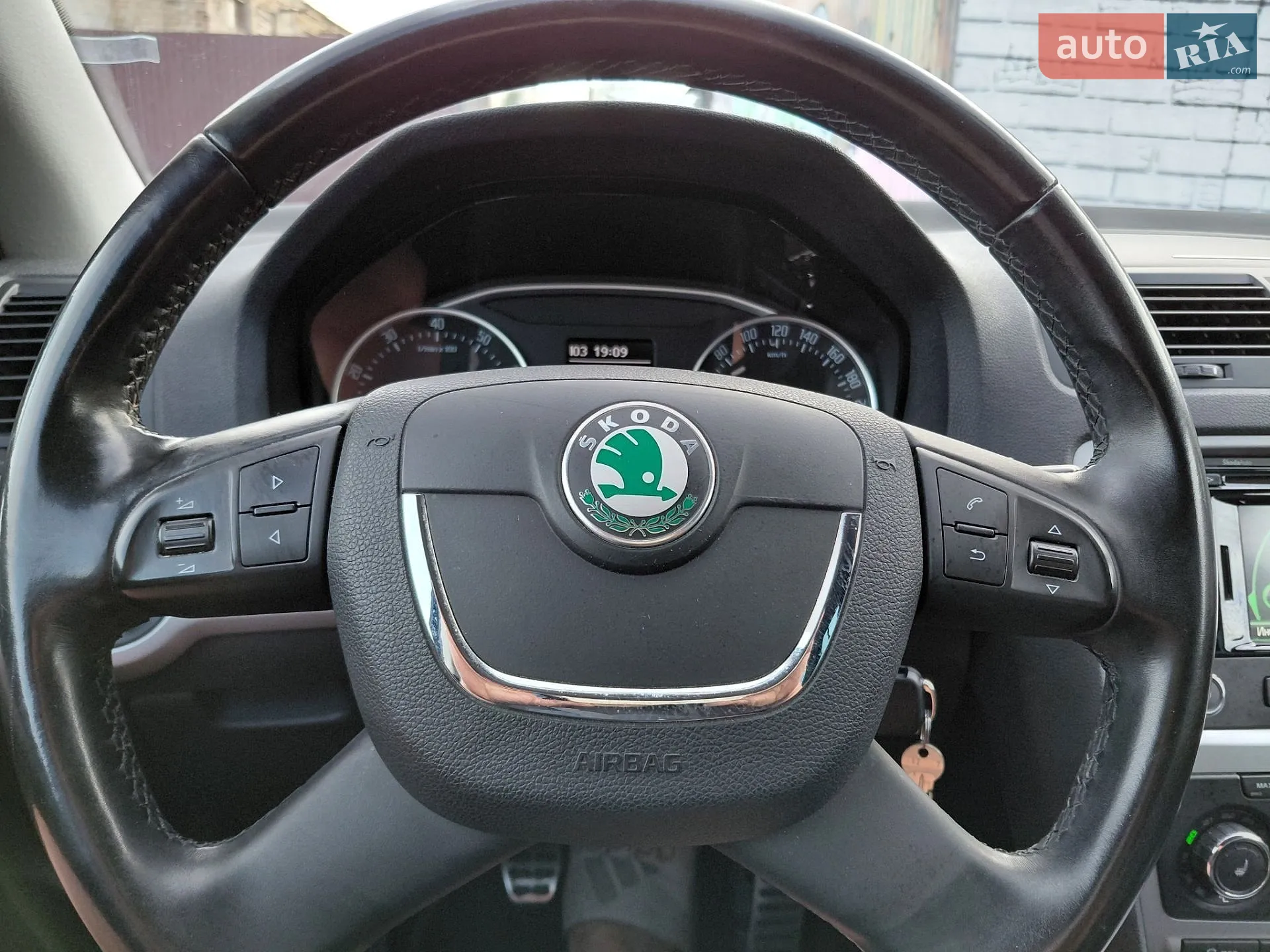 2013 Skoda Octavia - мініатюра 26