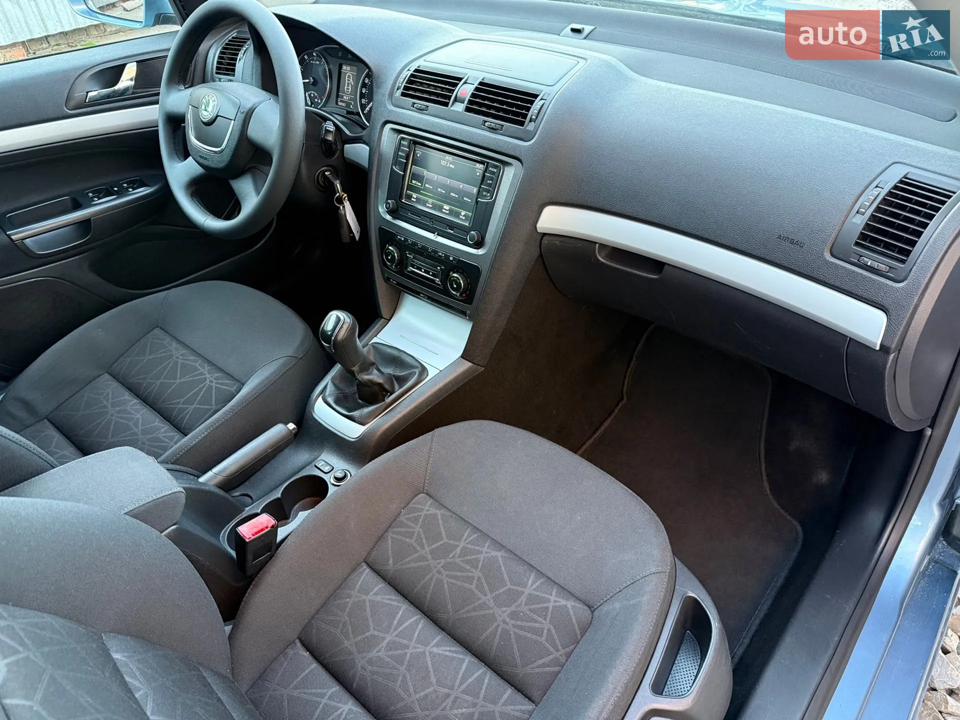 2011 Skoda Octavia - мініатюра 27