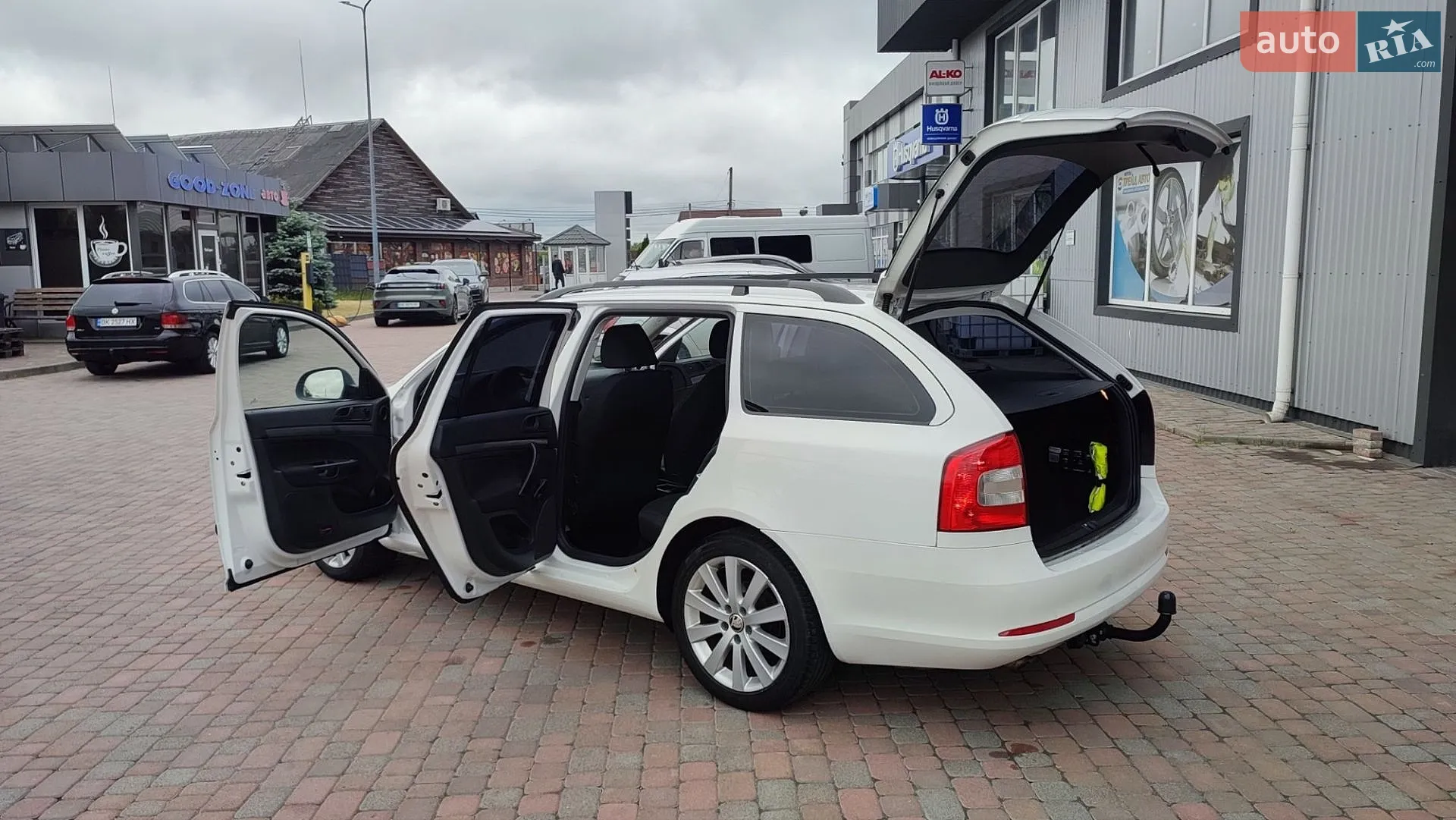 2011 Skoda Octavia - мініатюра 75