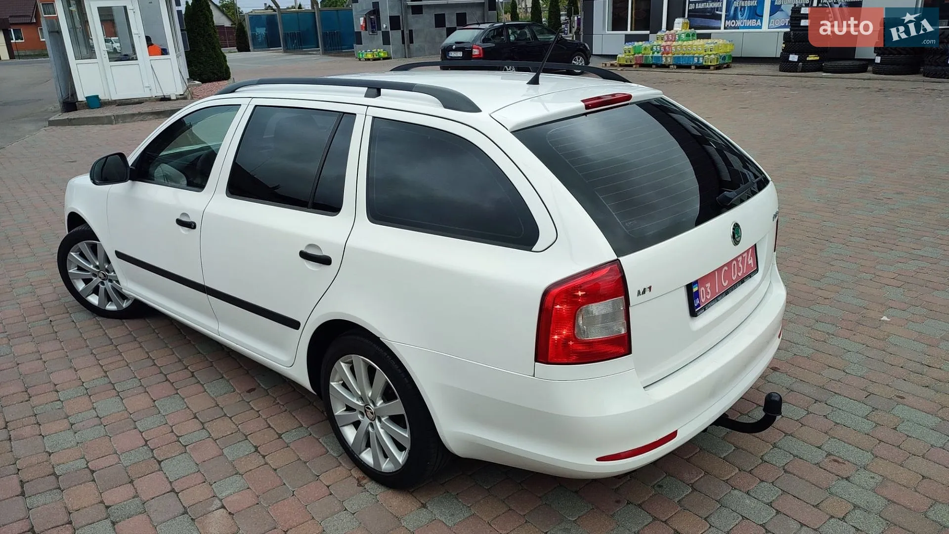 2011 Skoda Octavia - мініатюра 103