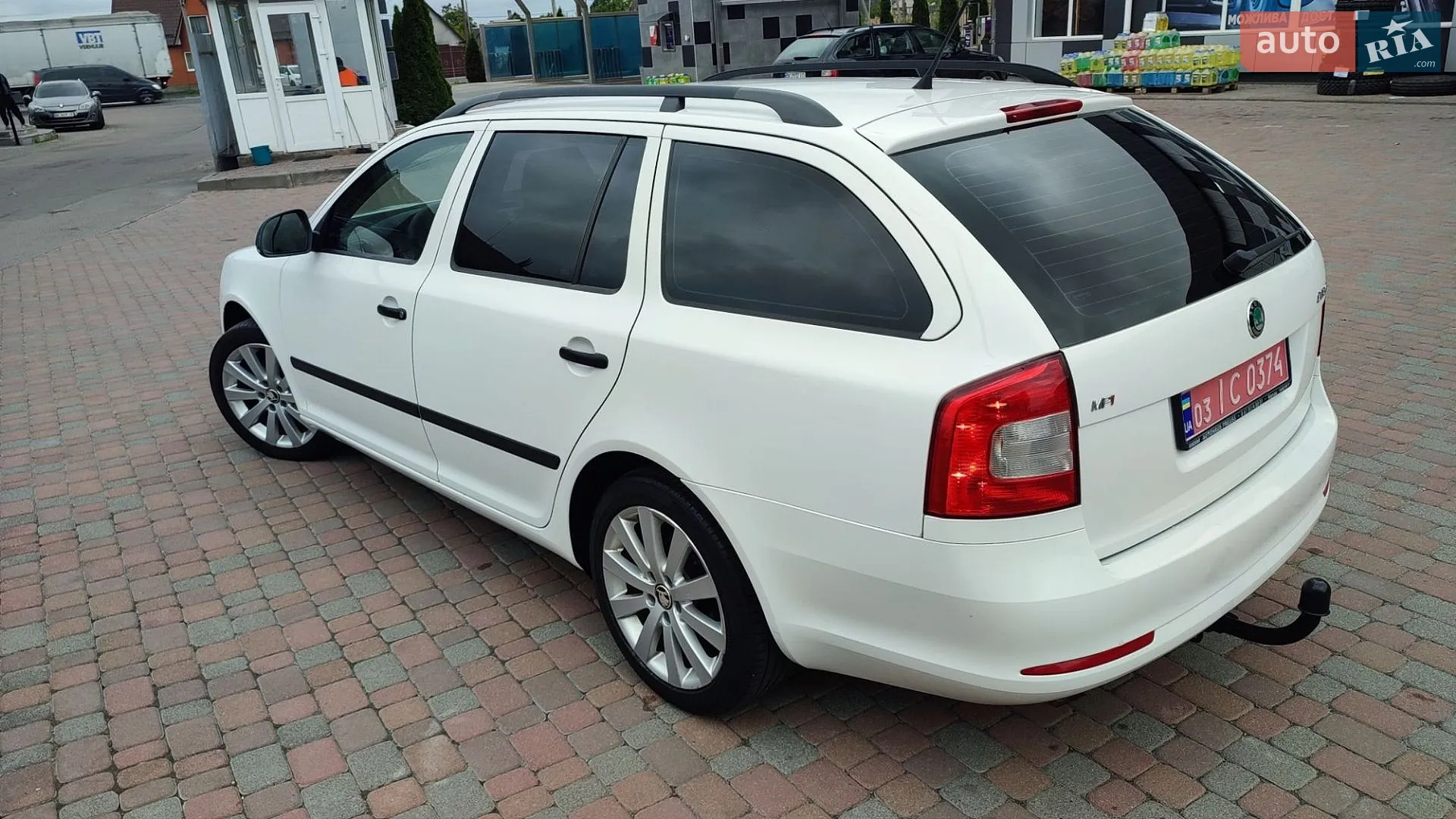 2011 Skoda Octavia - мініатюра 106