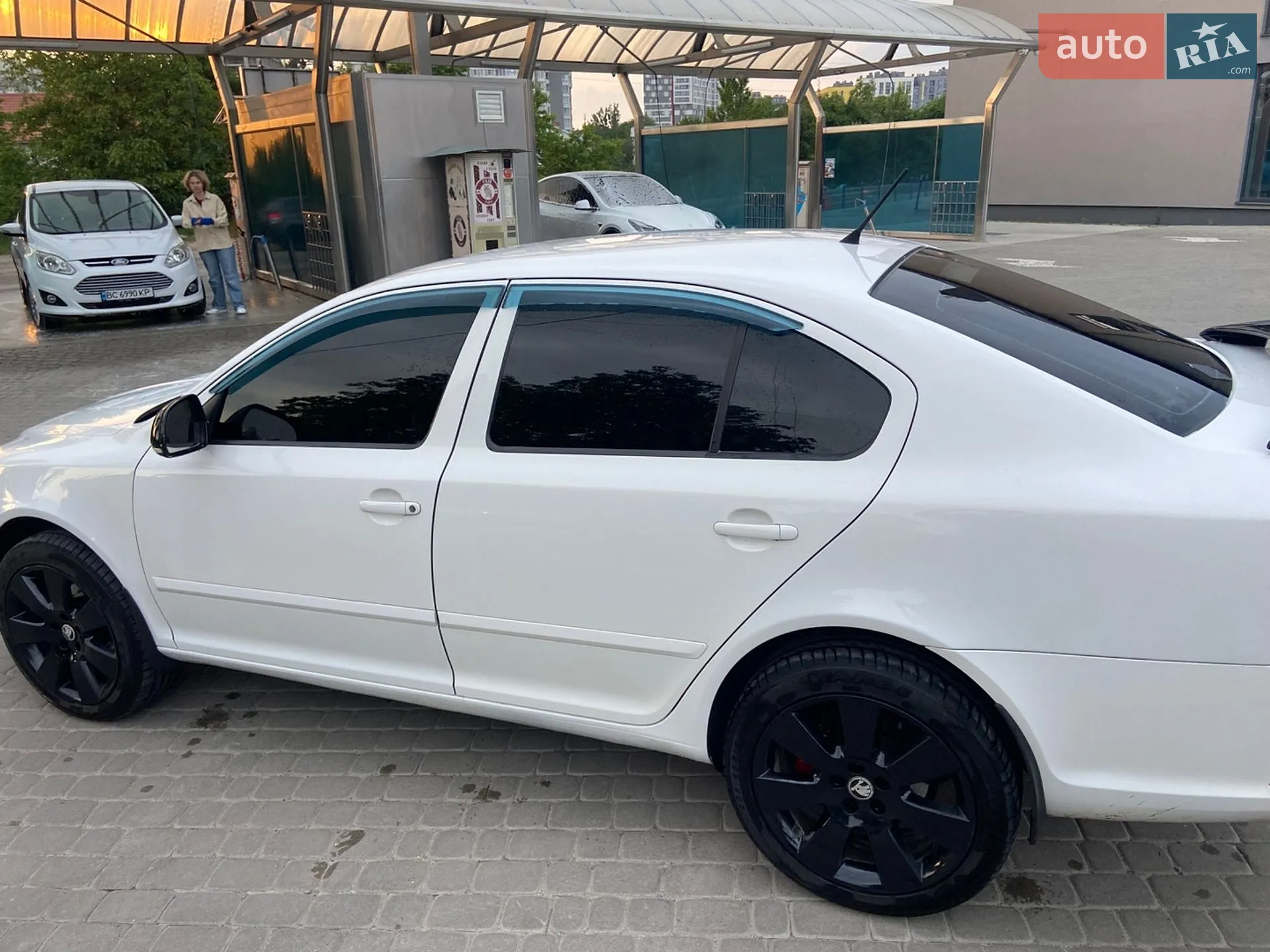 2011 Skoda Octavia - мініатюра 8