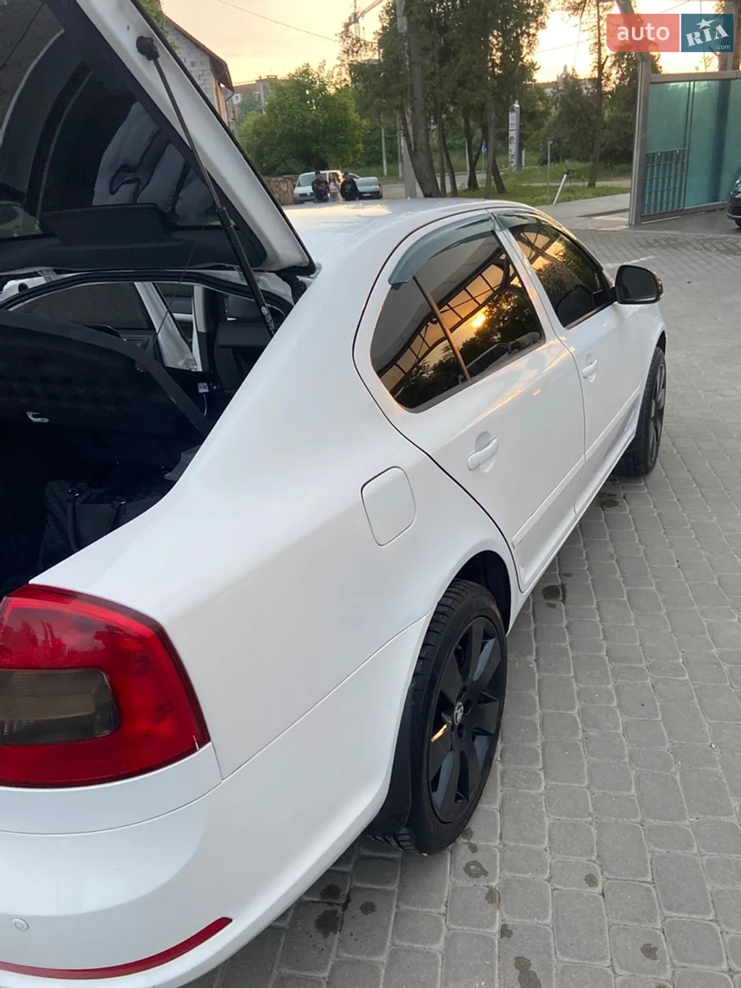 2011 Skoda Octavia - мініатюра 16