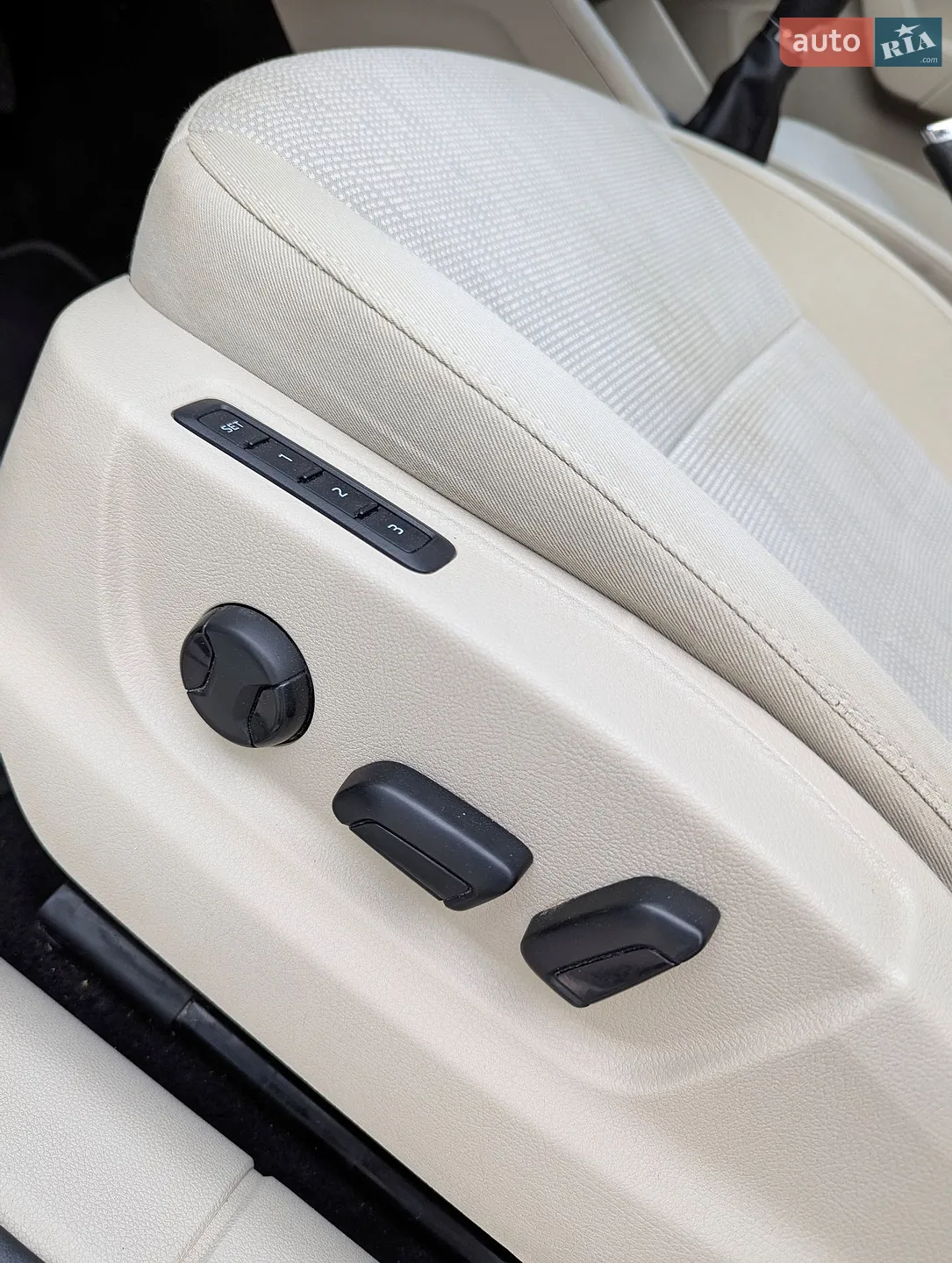 2015 Skoda Octavia - мініатюра 18
