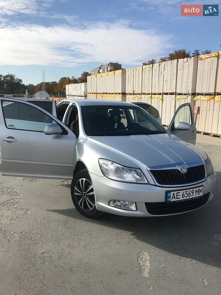 2011 Skoda Octavia - мініатюра 16