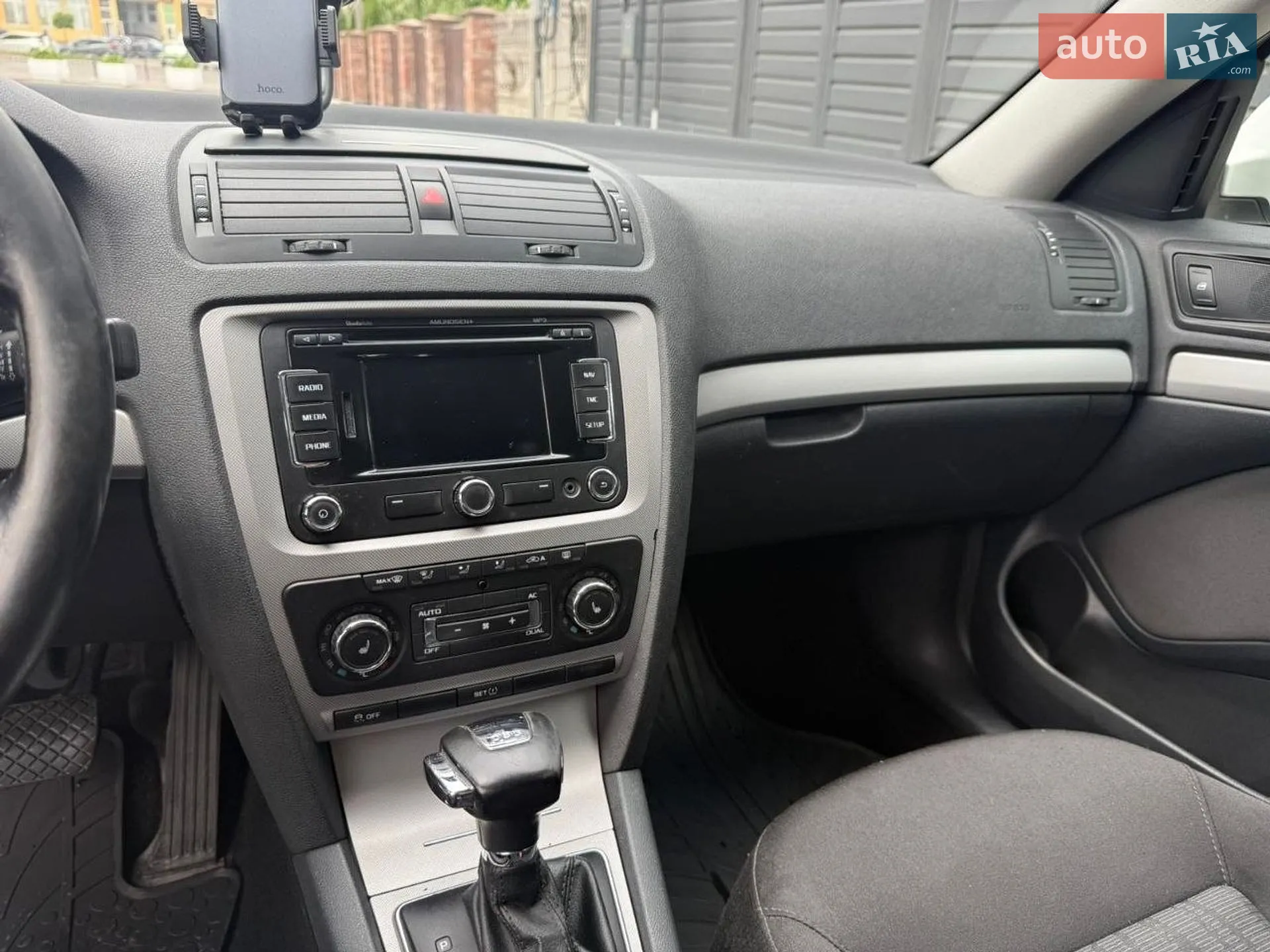 2012 Skoda Octavia - мініатюра 13