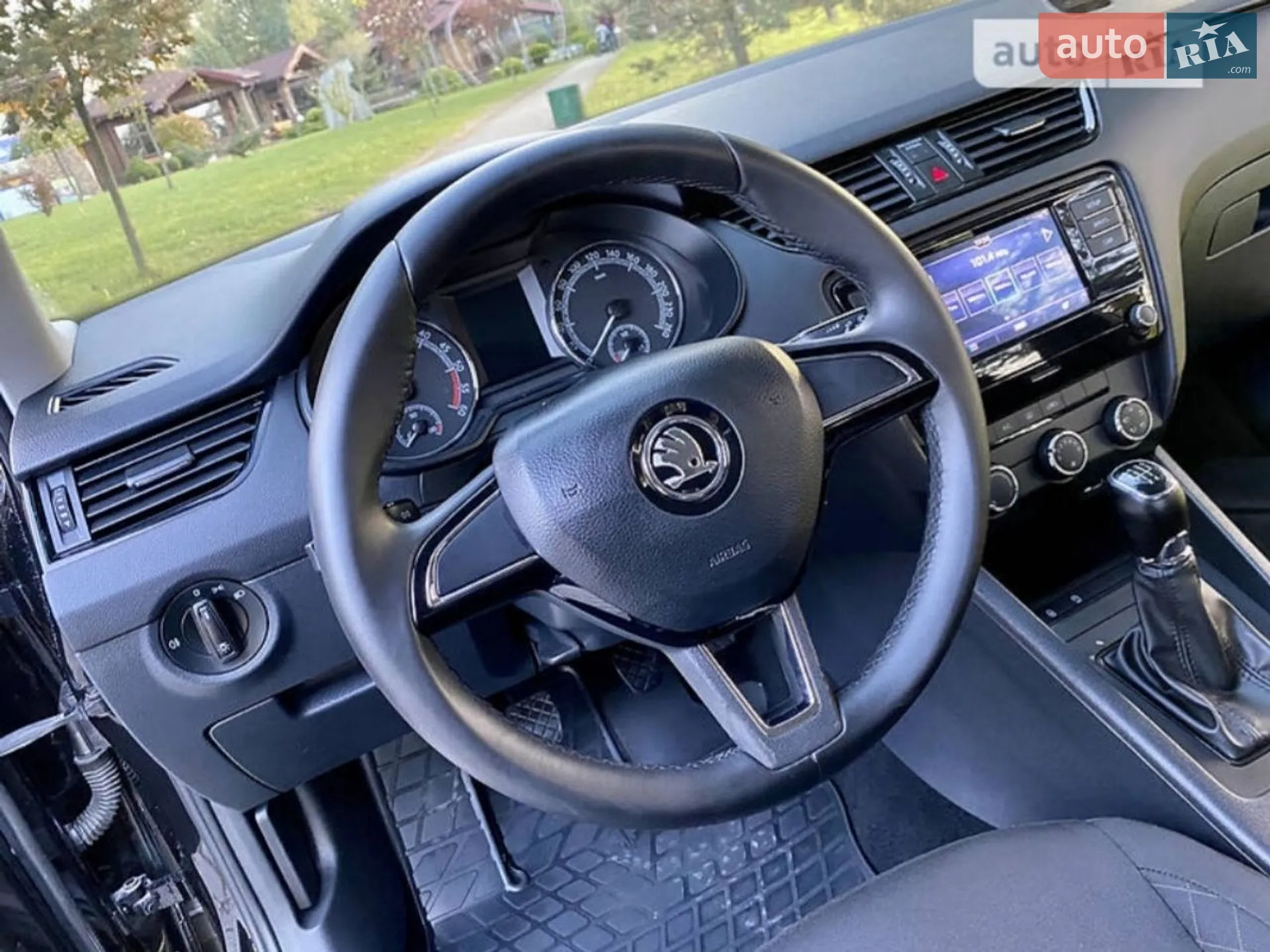 2017 Skoda Octavia - мініатюра 18