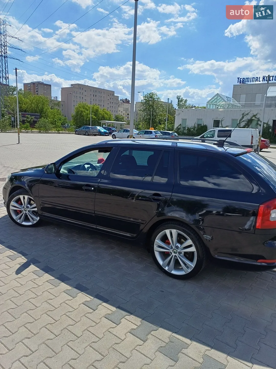 2011 Skoda Octavia - мініатюра 18