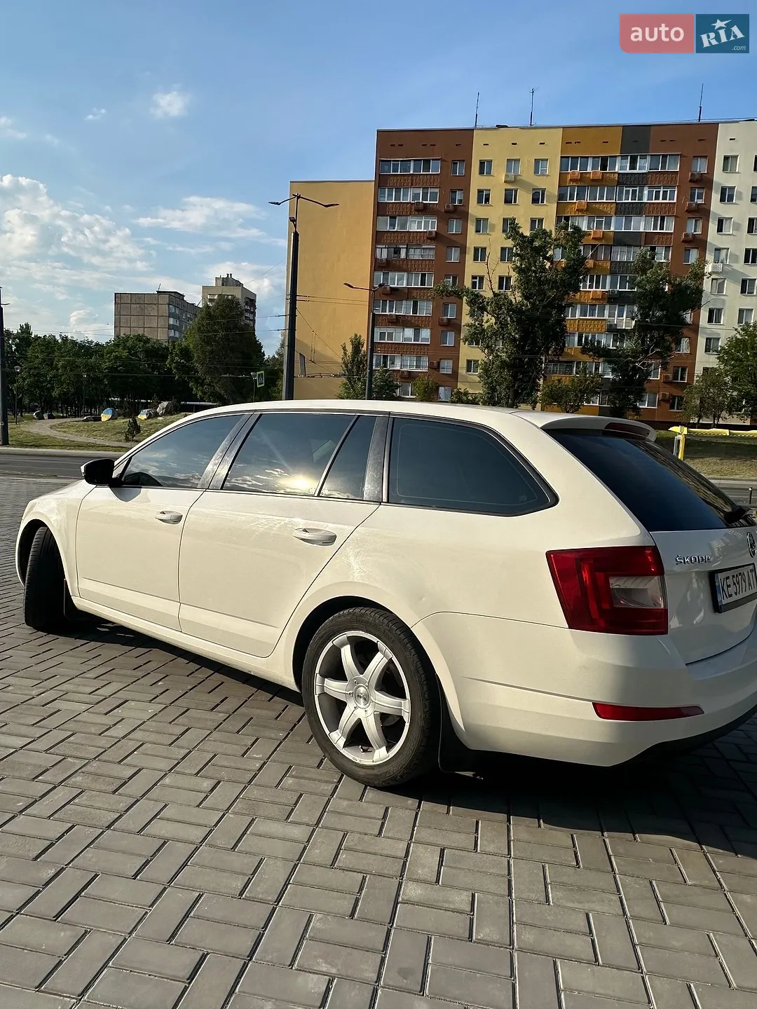 2014 Skoda Octavia - мініатюра 2