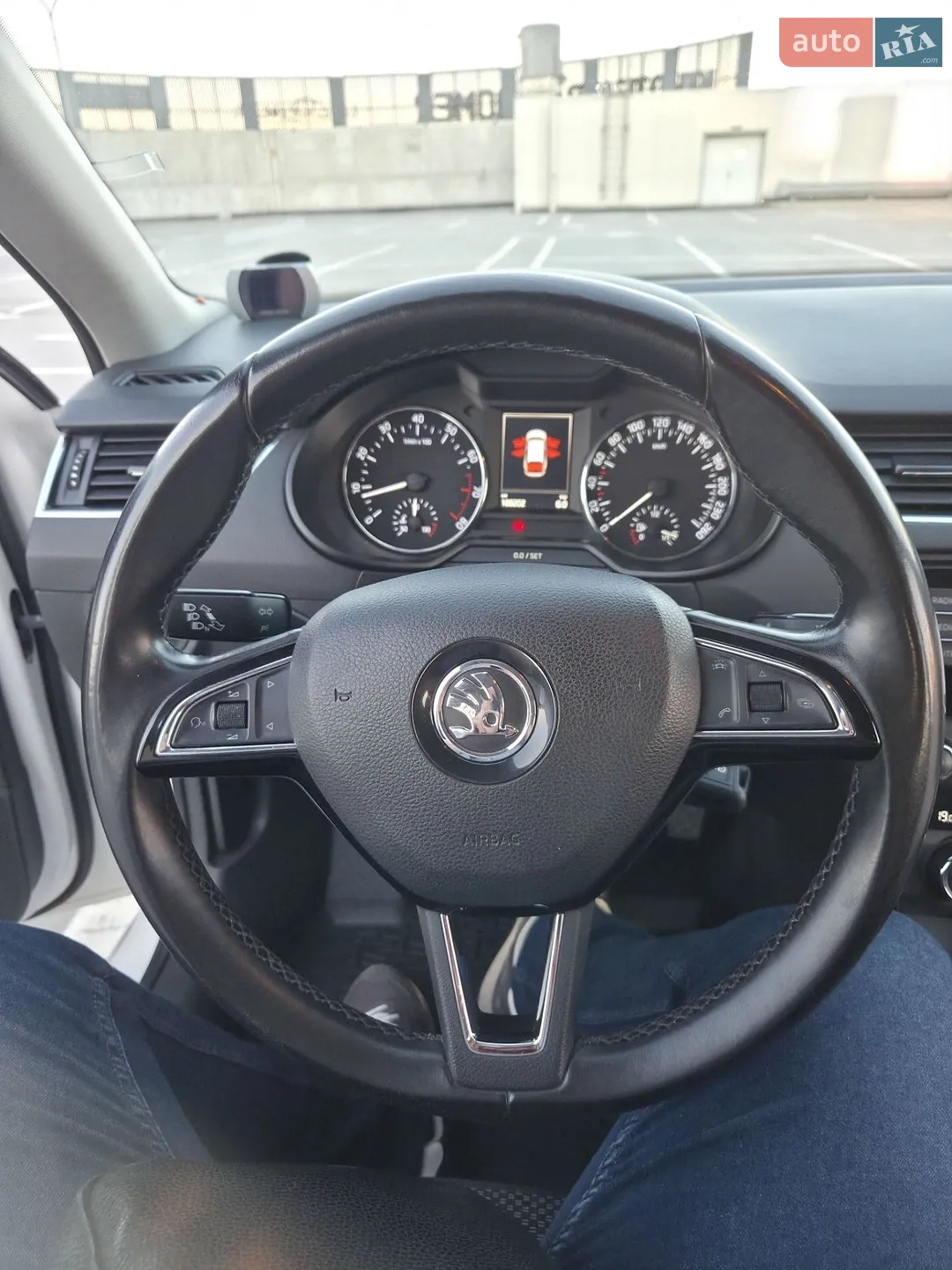 2016 Skoda Octavia - мініатюра 23