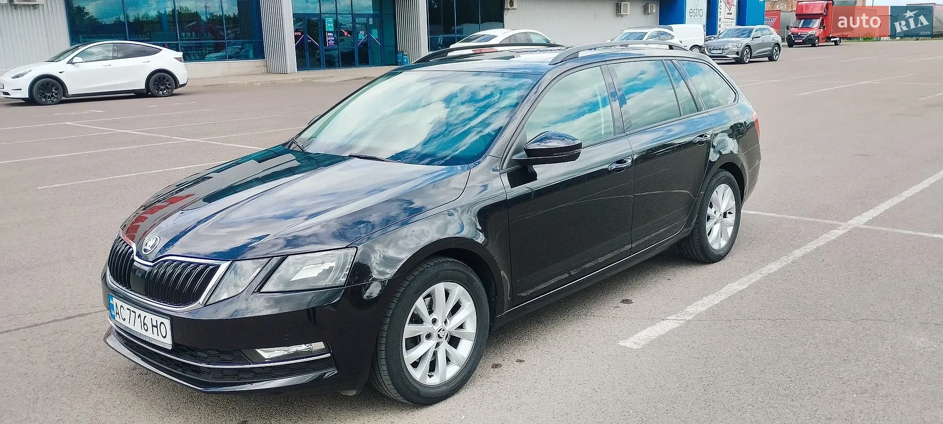 2017 Skoda Octavia - мініатюра 2