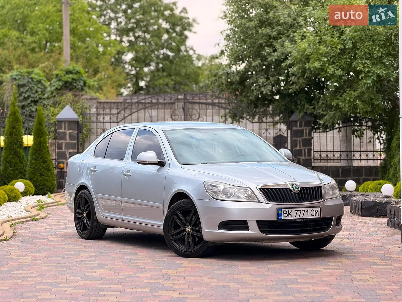 2011 Skoda Octavia - мініатюра 16