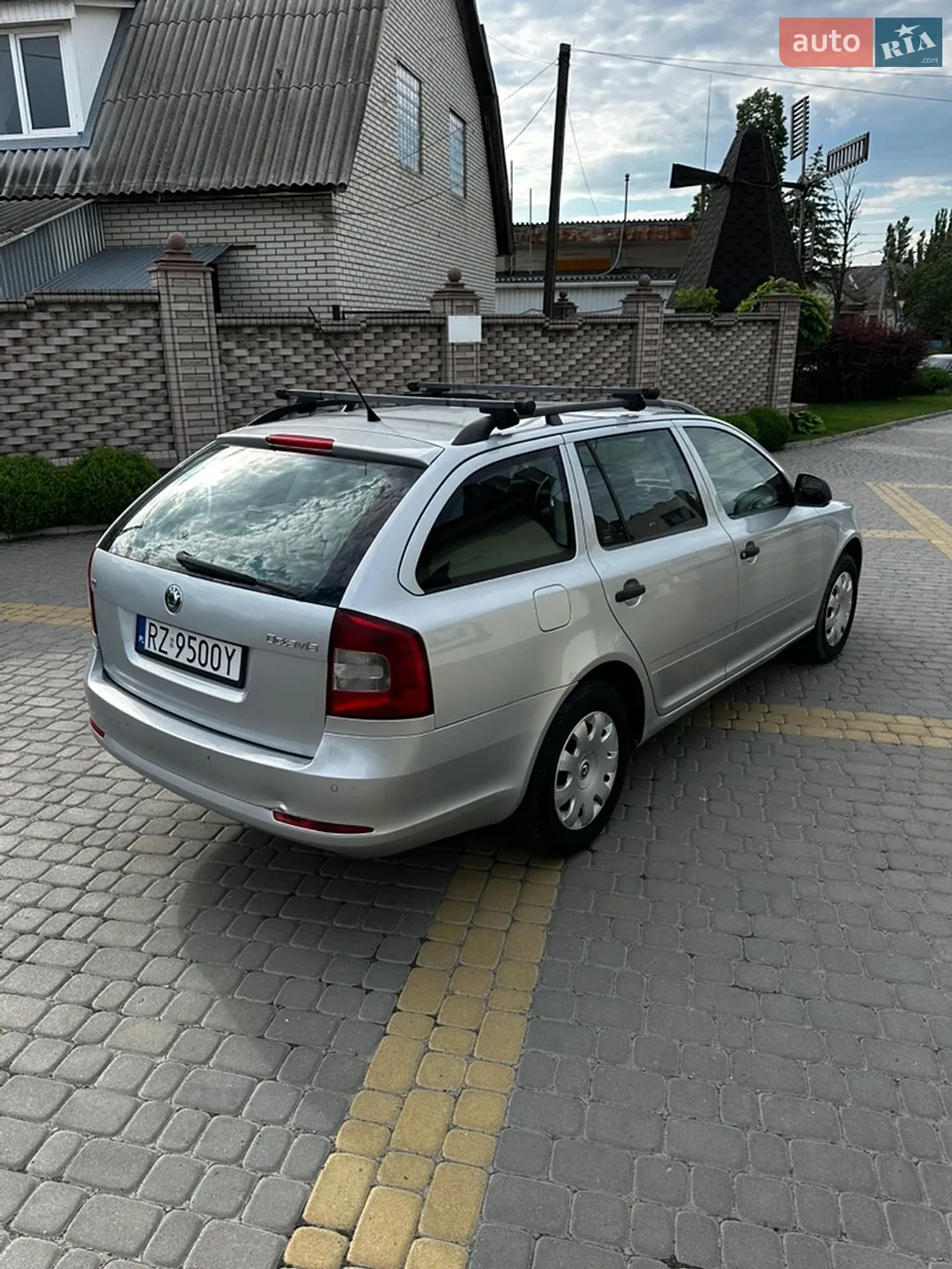 2011 Skoda Octavia - мініатюра 4