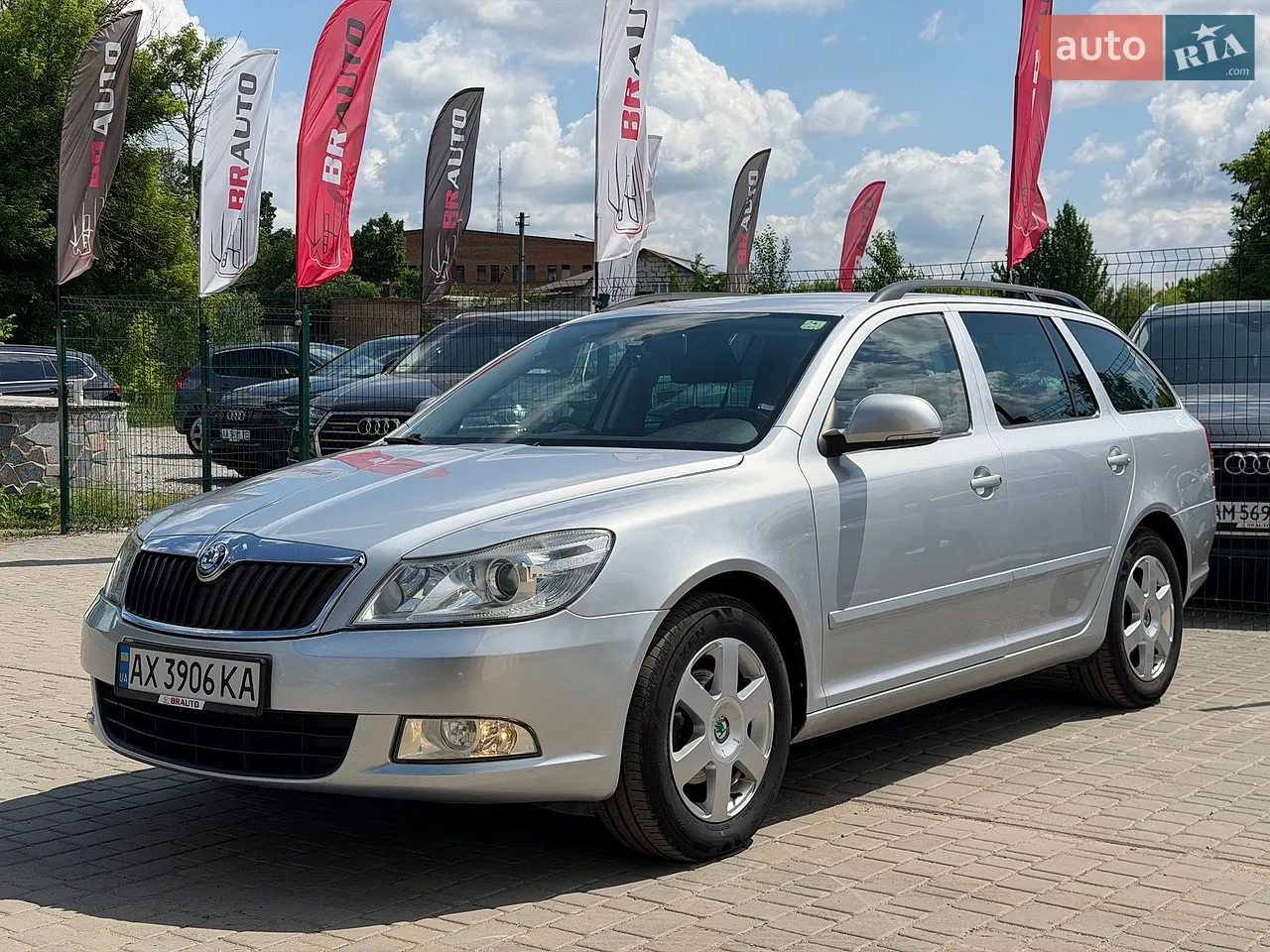 2011 Skoda Octavia - мініатюра 31