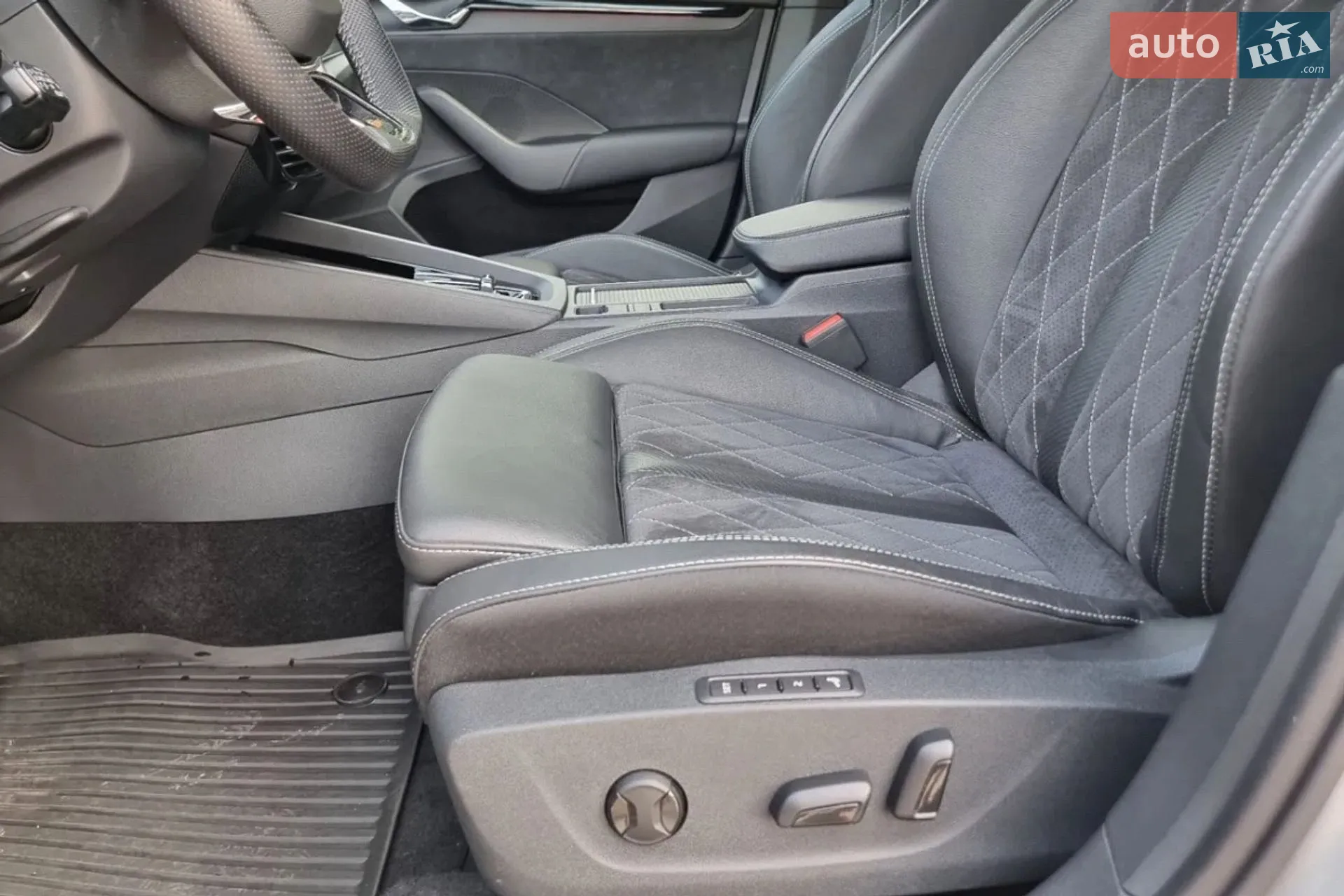 2021 Skoda Octavia - мініатюра 36