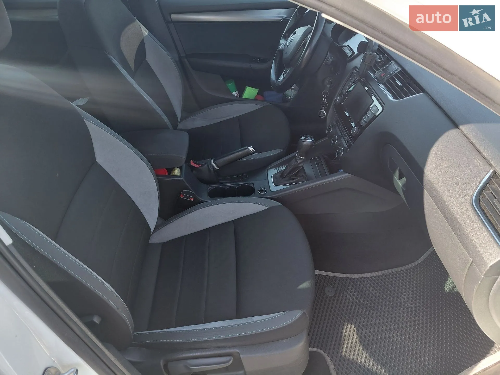 2016 Skoda Octavia - мініатюра 19