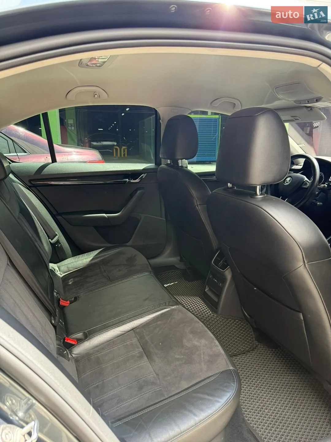 2017 Skoda Octavia - мініатюра 11